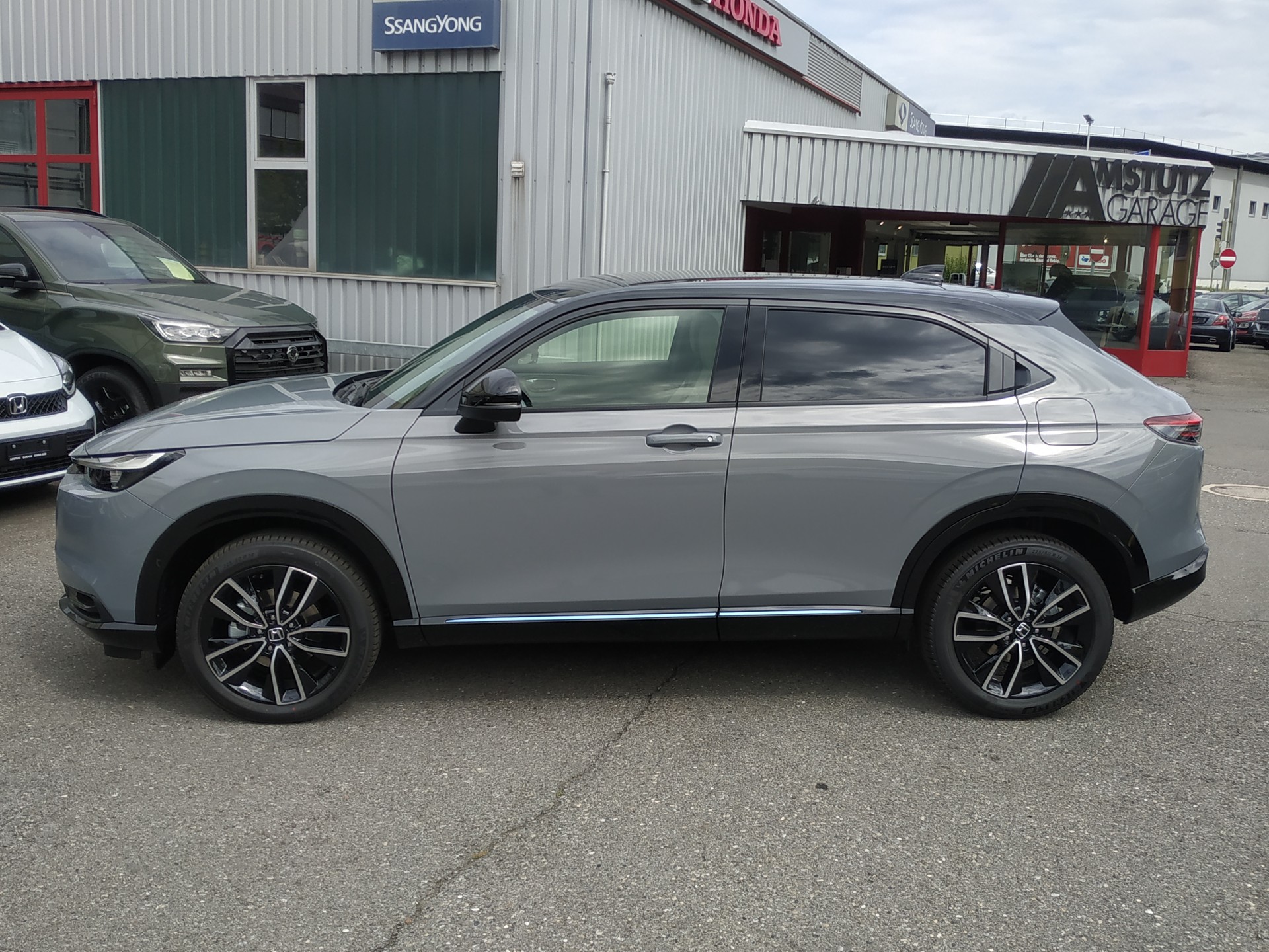 HONDA HR-V 1.5i-MMD Advance Style Plus CVT-image-8