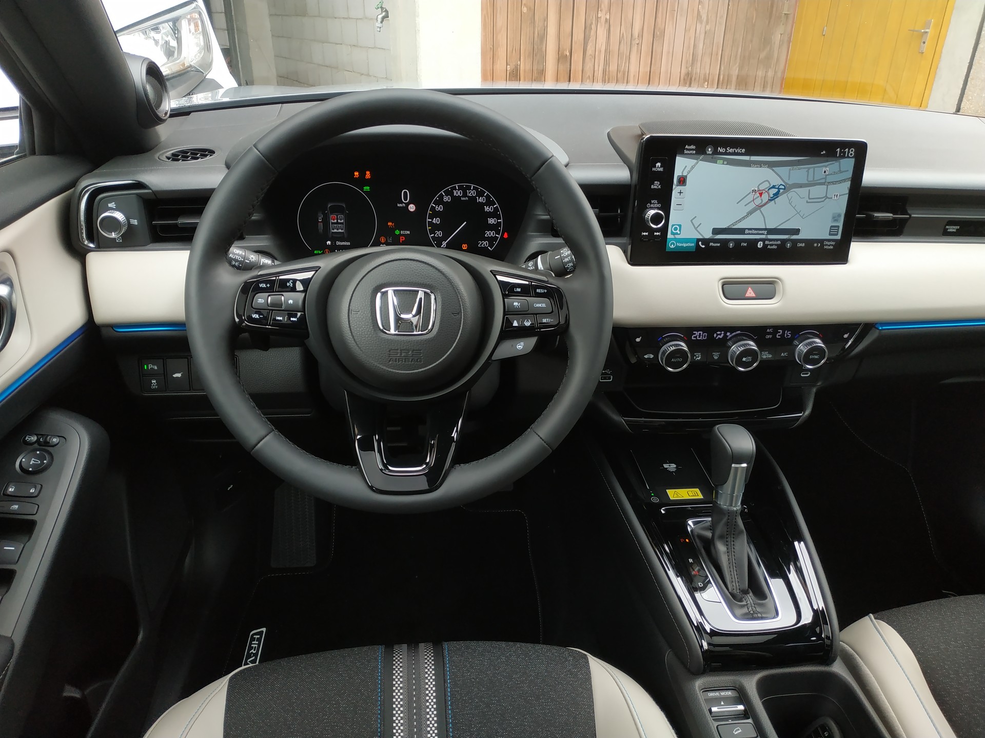 HONDA HR-V 1.5i-MMD Advance Style Plus CVT-image-12