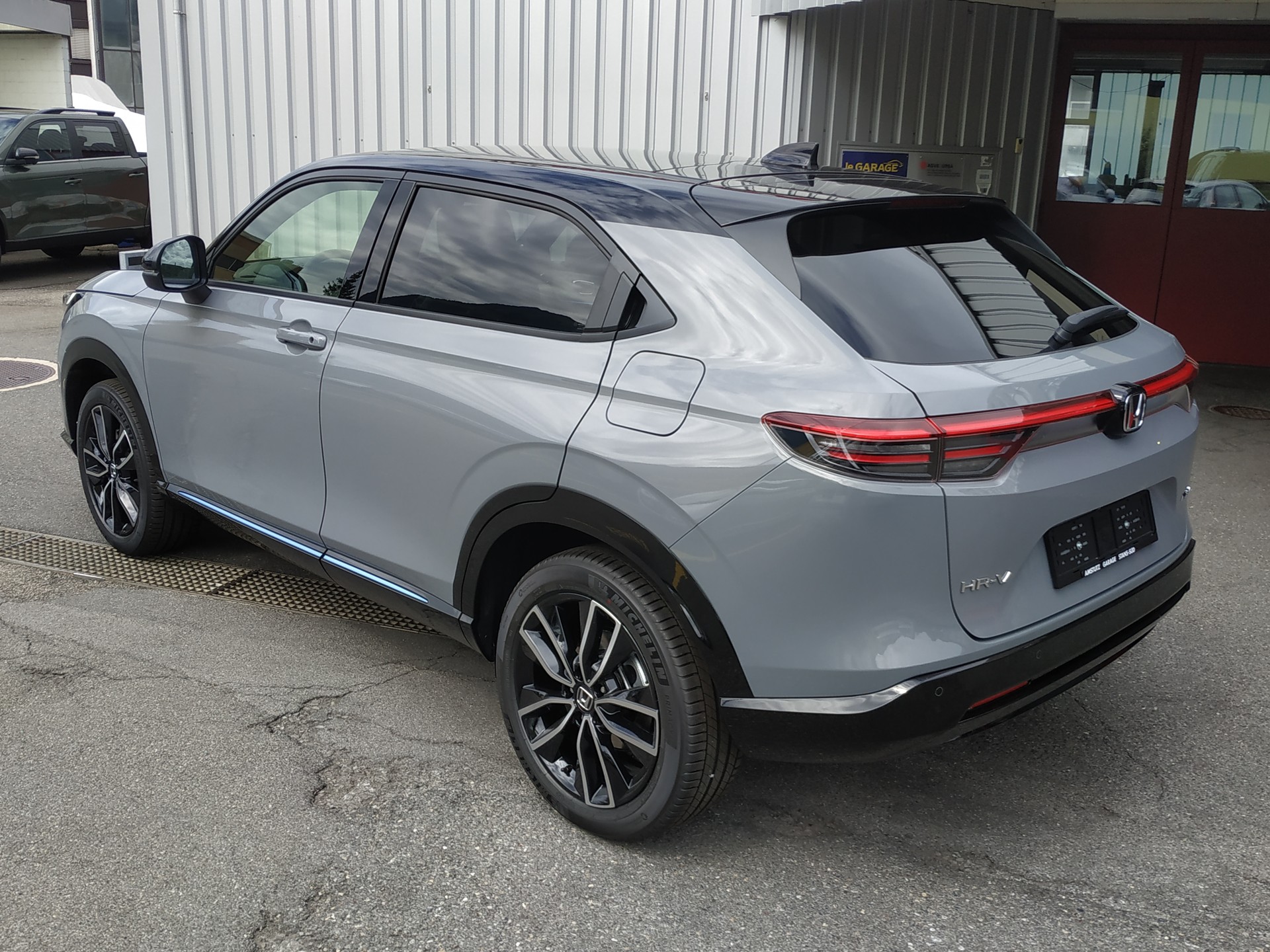 HONDA HR-V 1.5i-MMD Advance Style Plus CVT-image-4