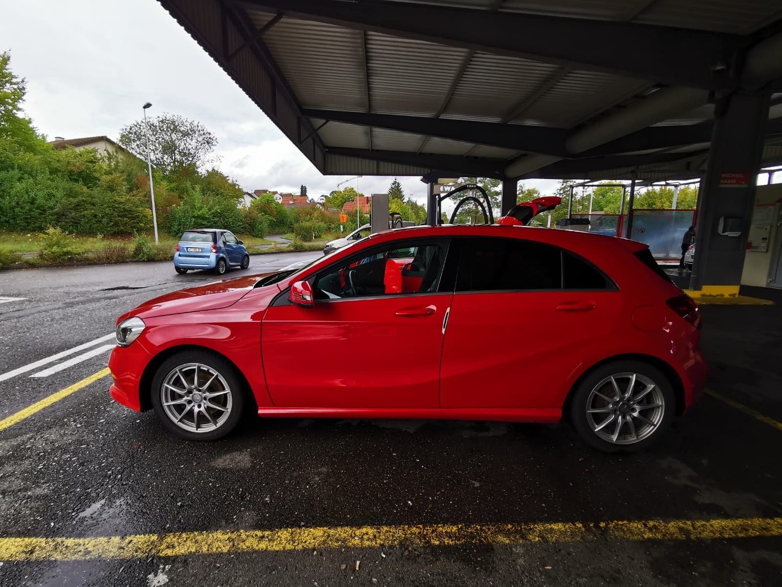 MERCEDES-BENZ A 180 Urban-image-3