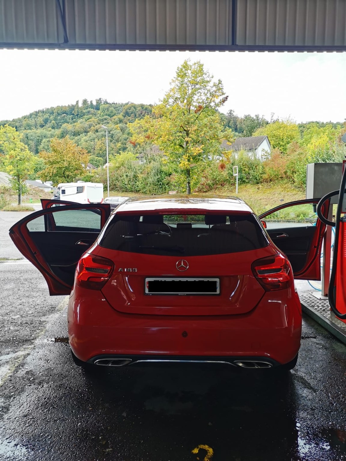 MERCEDES-BENZ A 180 Urban-image-5