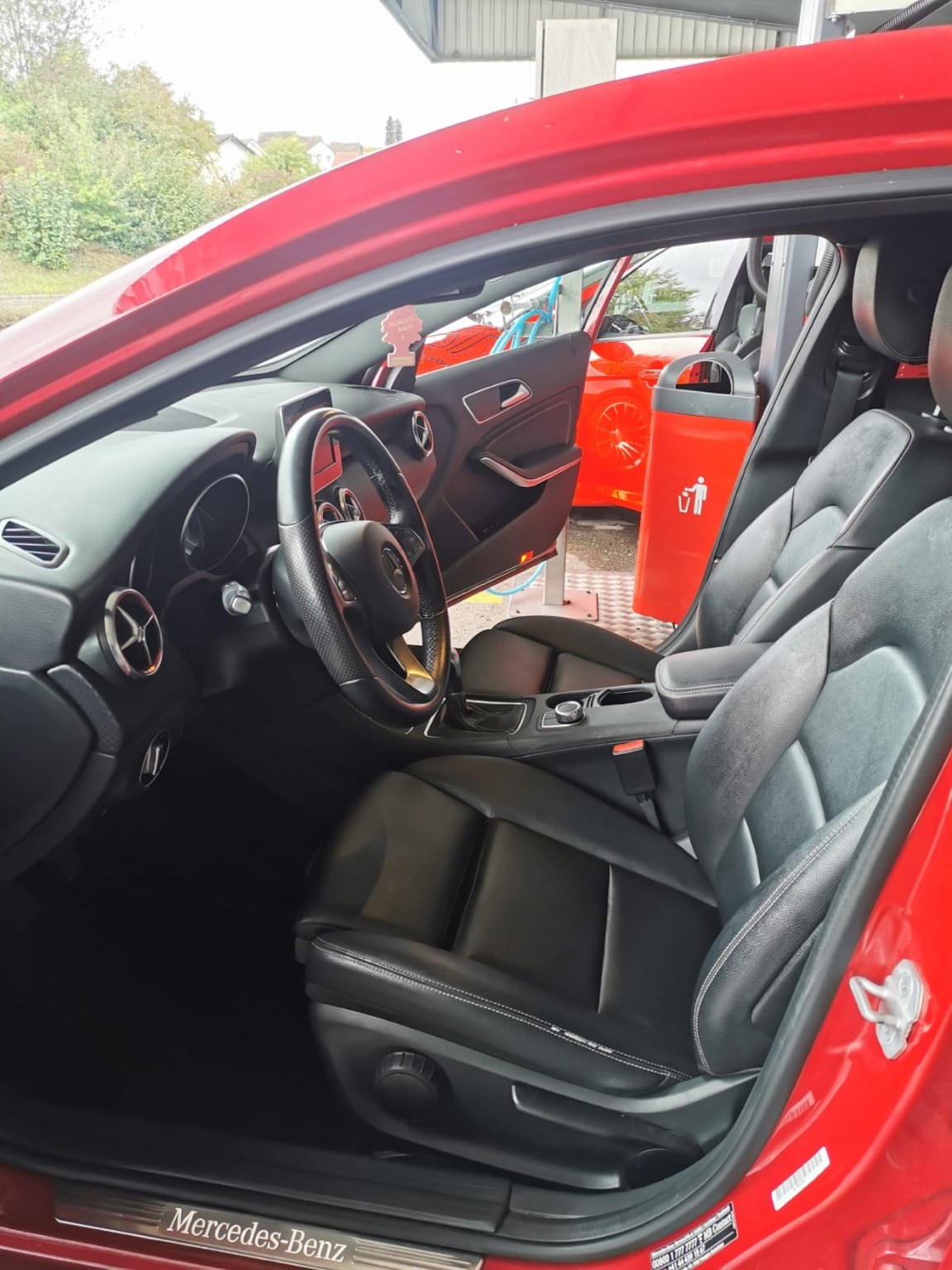 MERCEDES-BENZ A 180 Urban-image-7