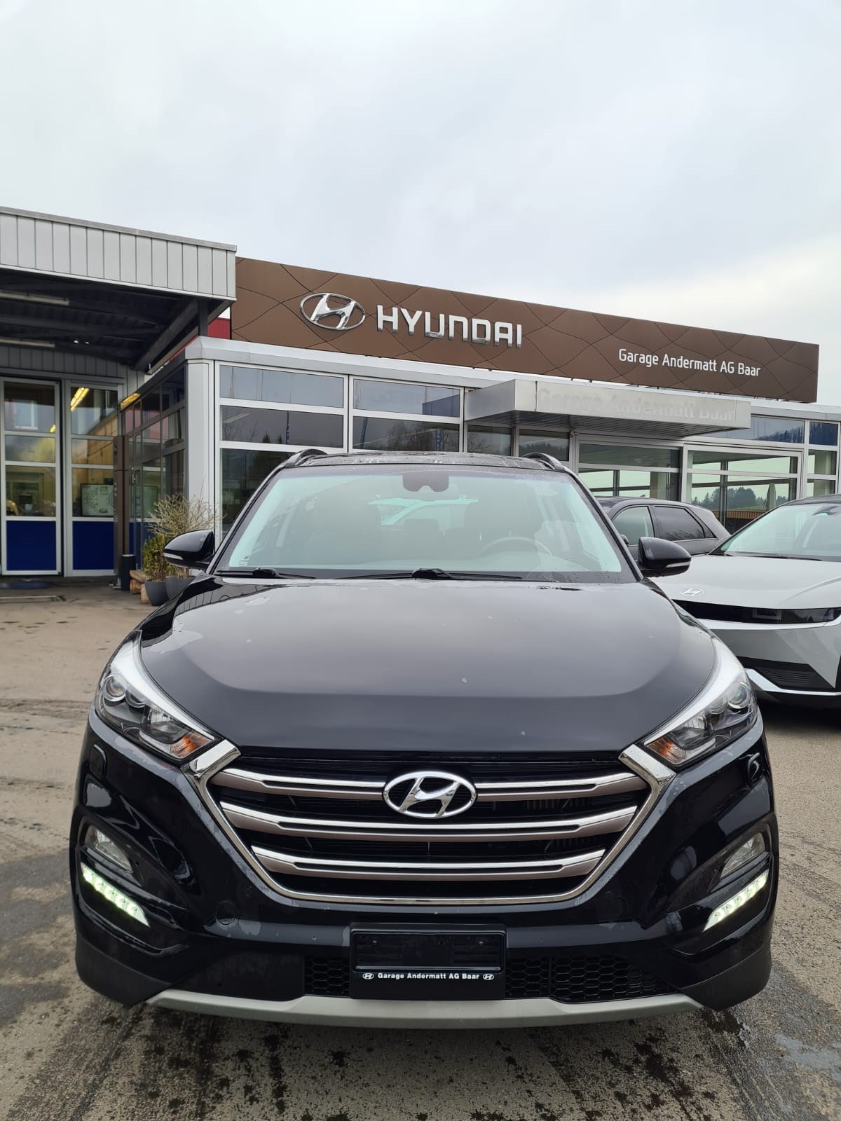 HYUNDAI Tucson 2.0 CRDI Vertex 4WD Automatic-image-1