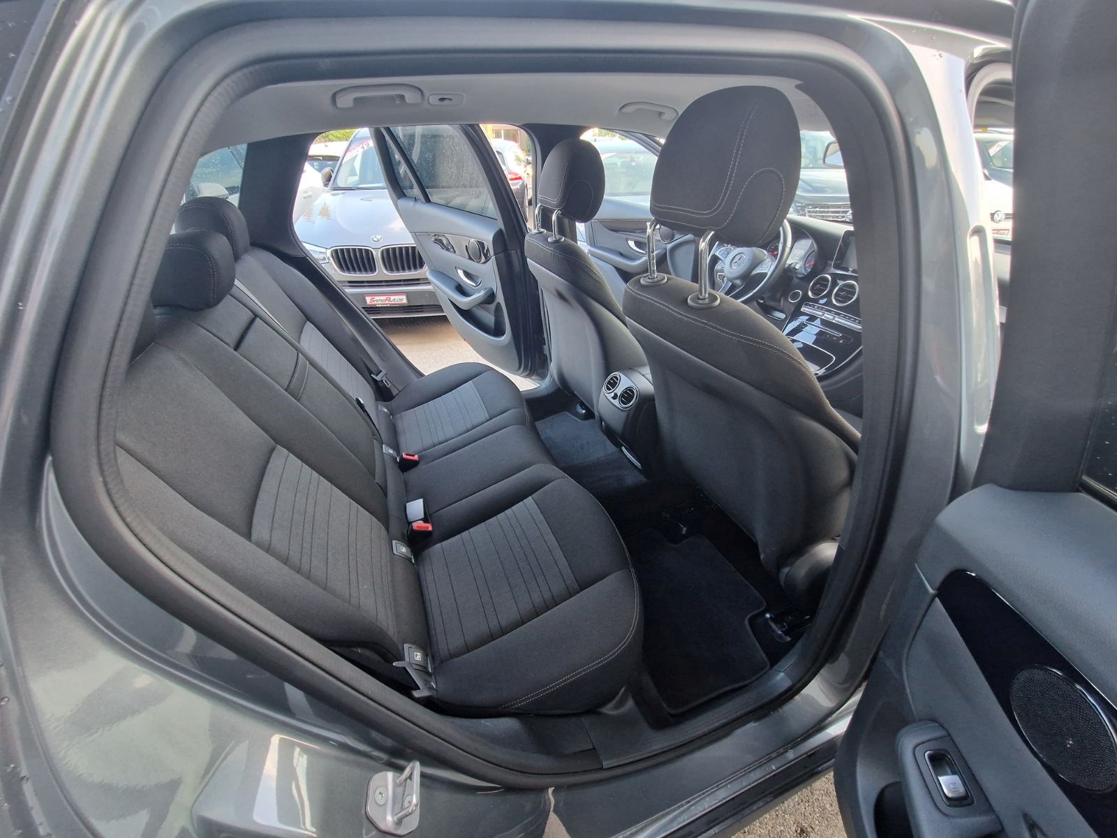 MERCEDES-BENZ GLC 250 d 4Matic 9G-Tronic-image-10