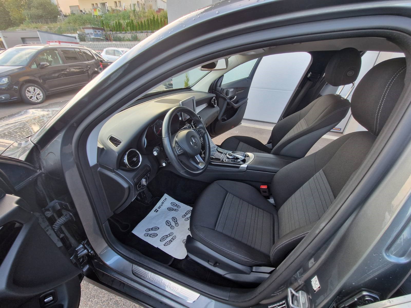 MERCEDES-BENZ GLC 250 d 4Matic 9G-Tronic-image-6