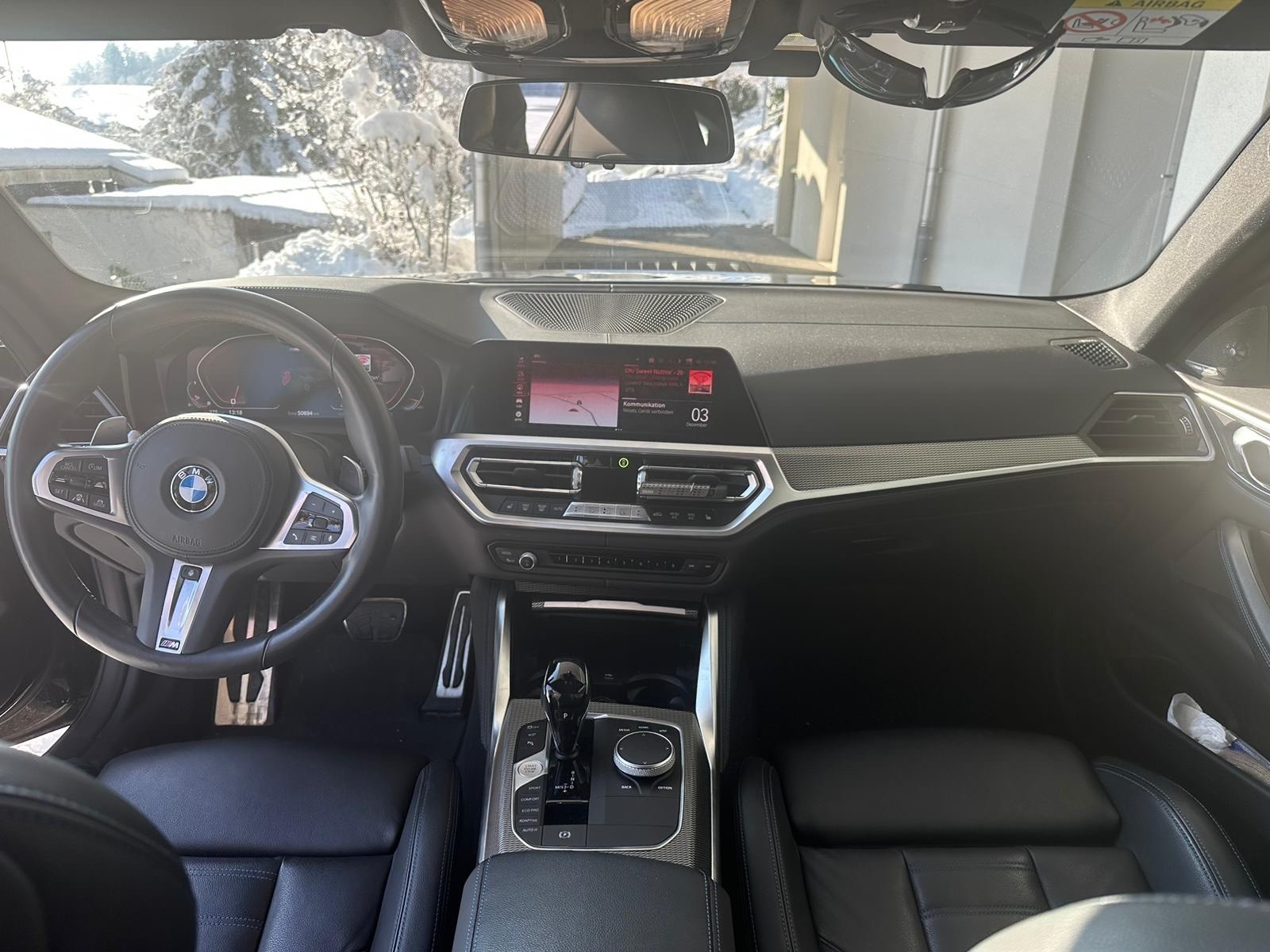 BMW M440i xDrive 48V Coupé Steptronic-image-9