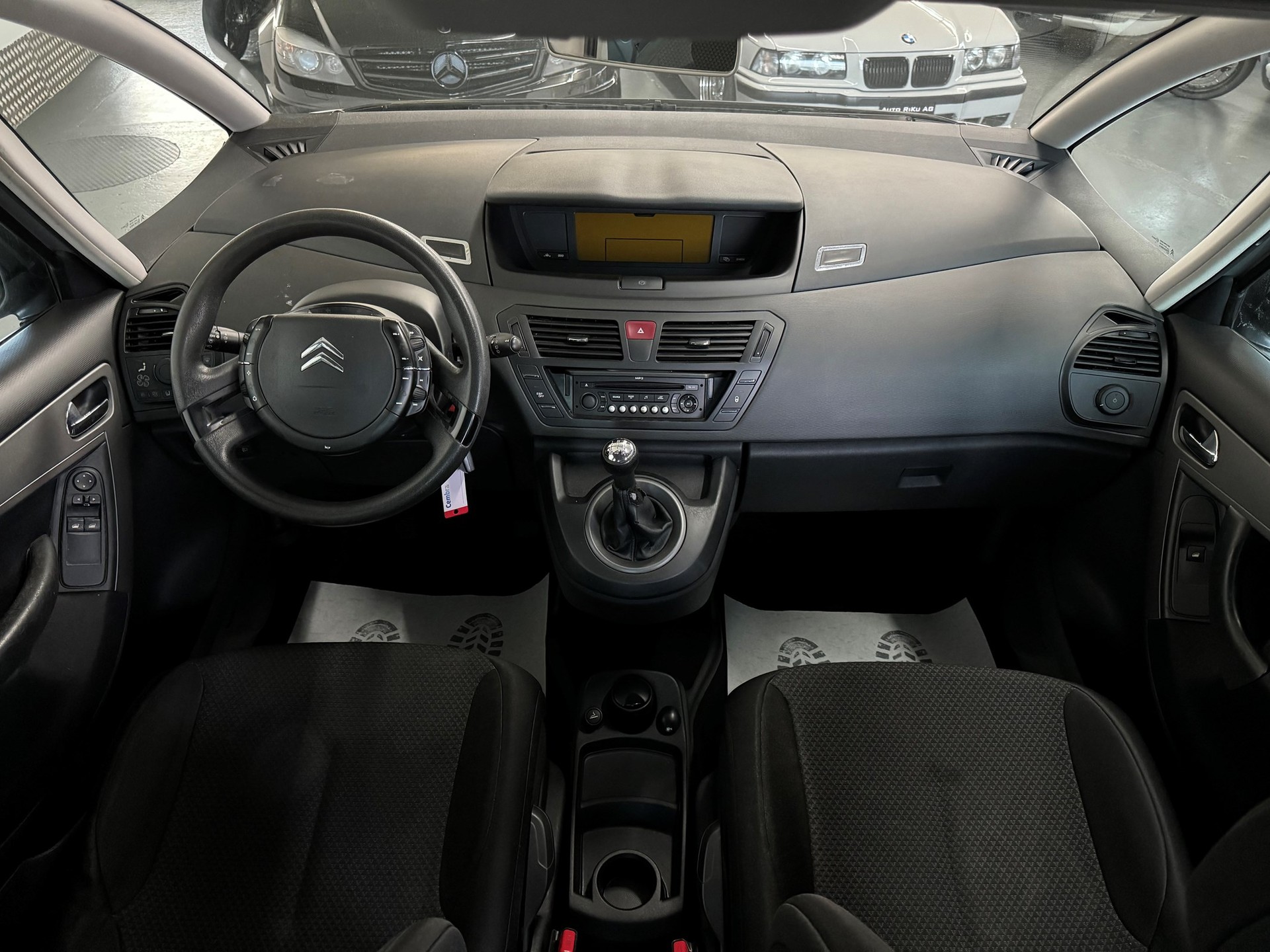CITROEN C4 Picasso 1.8i 16V SX-image-12