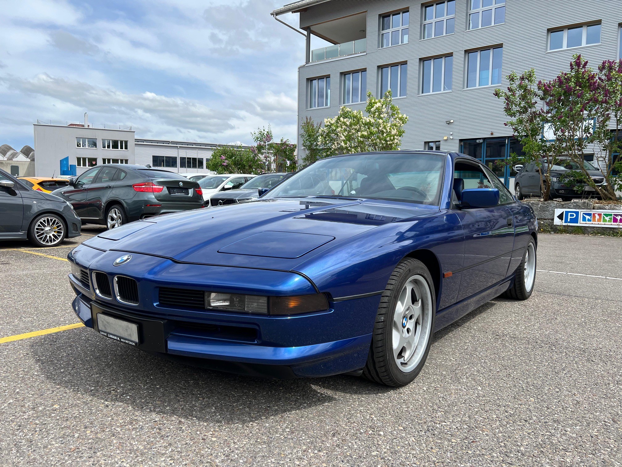 Car photo