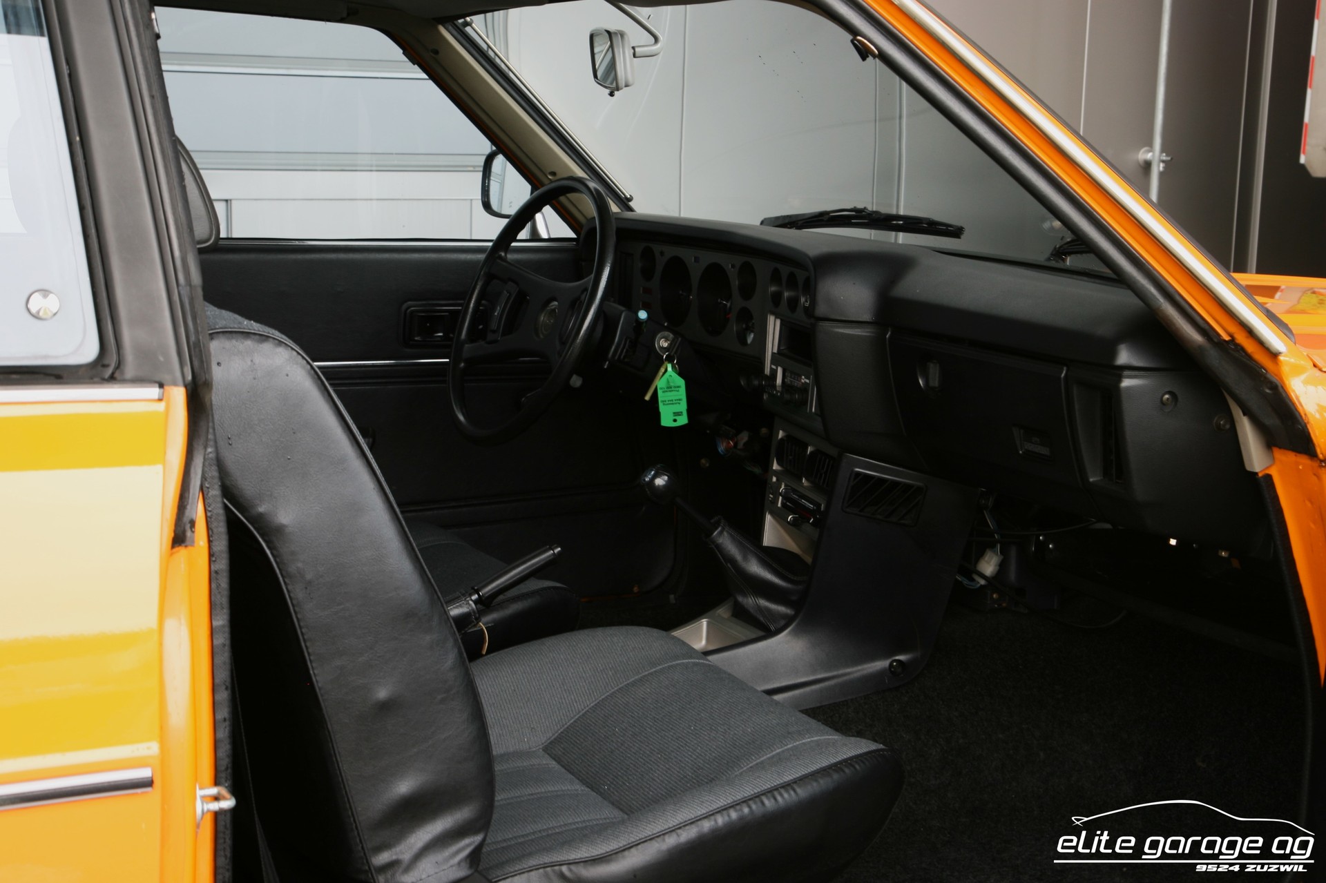 TOYOTA Corolla 1600 Liftback GSL mit Celica ST Technik-image-15