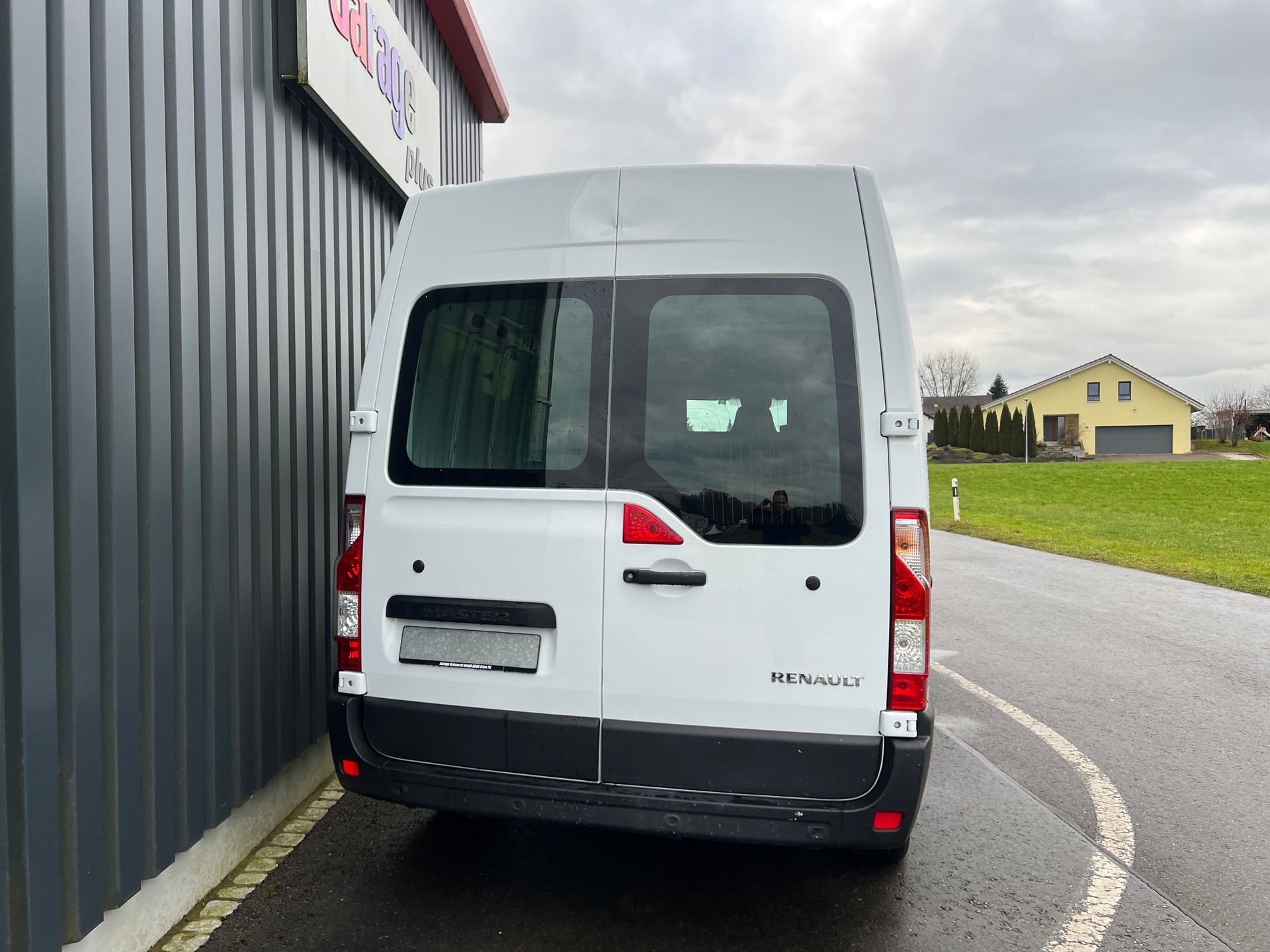 RENAULT Master T35 ENERGY 2.3dCi 150 L2H2-image-6