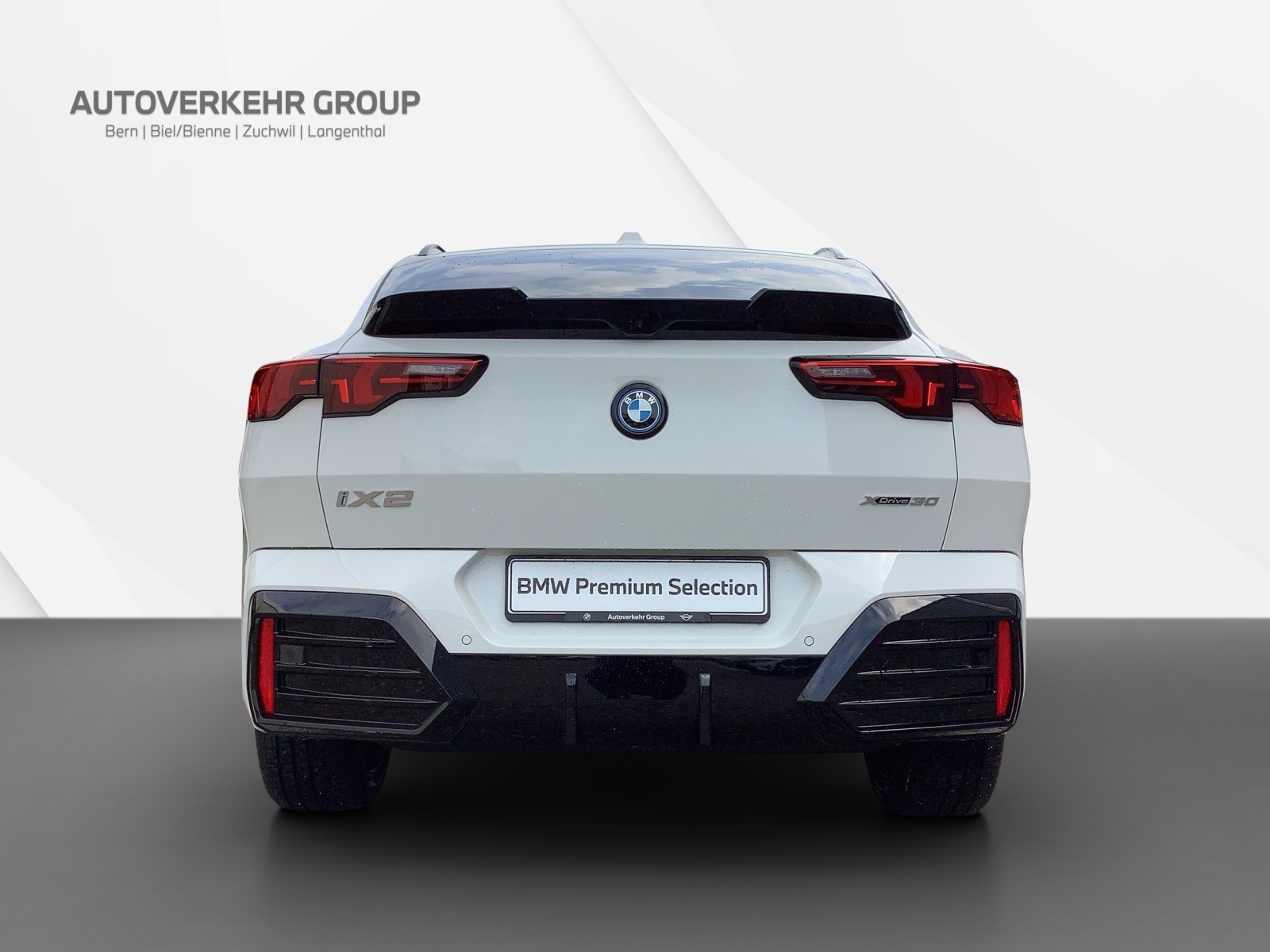 BMW iX2 xDrive 30 M Sport Pro-image-4
