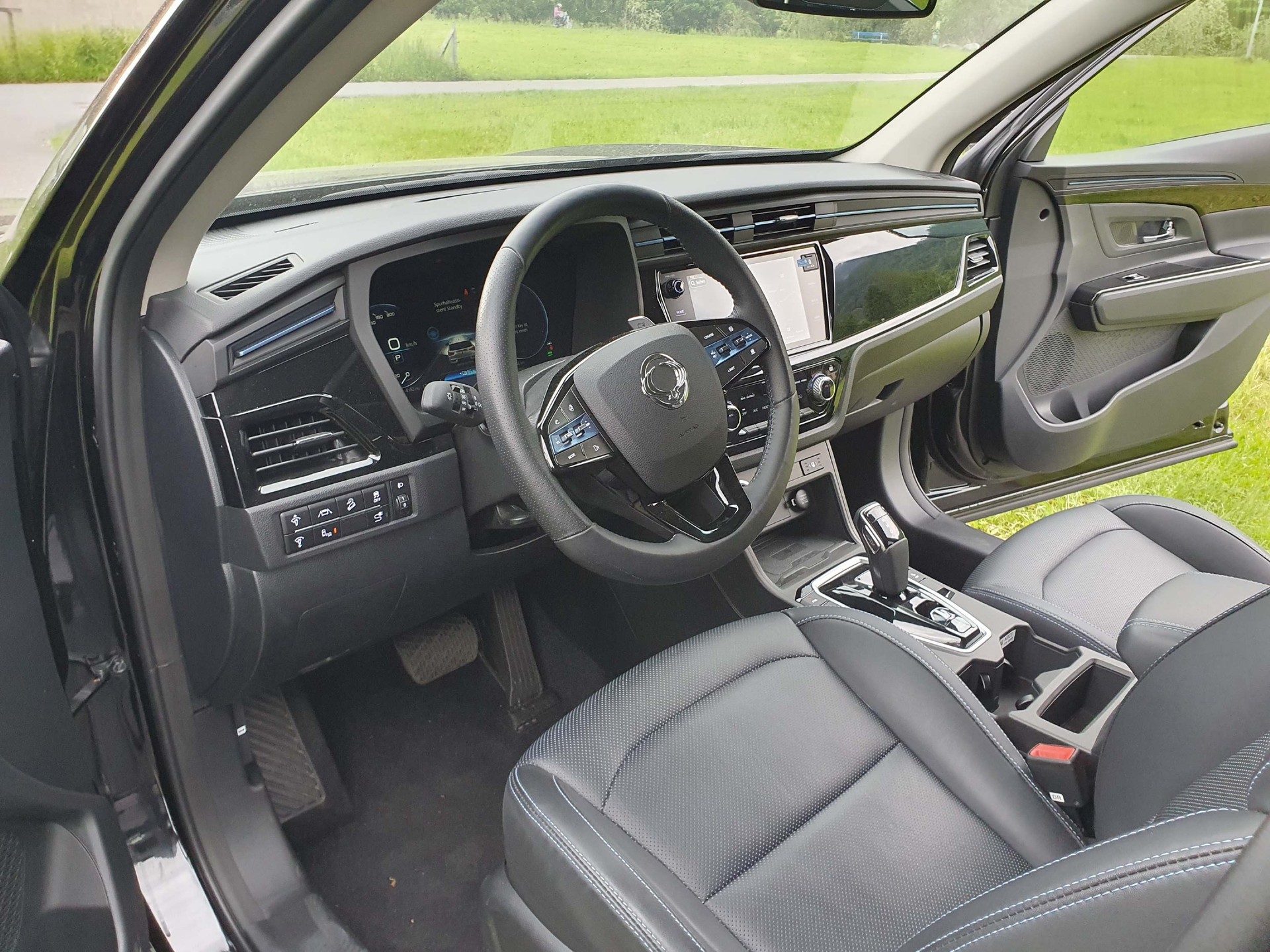 KGM-SsangYong E-Korando Titanium 100% Elektro-image-10