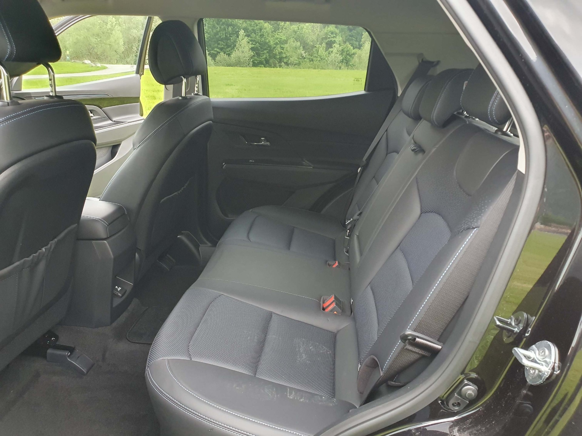KGM-SsangYong E-Korando Titanium 100% Elektro-image-11