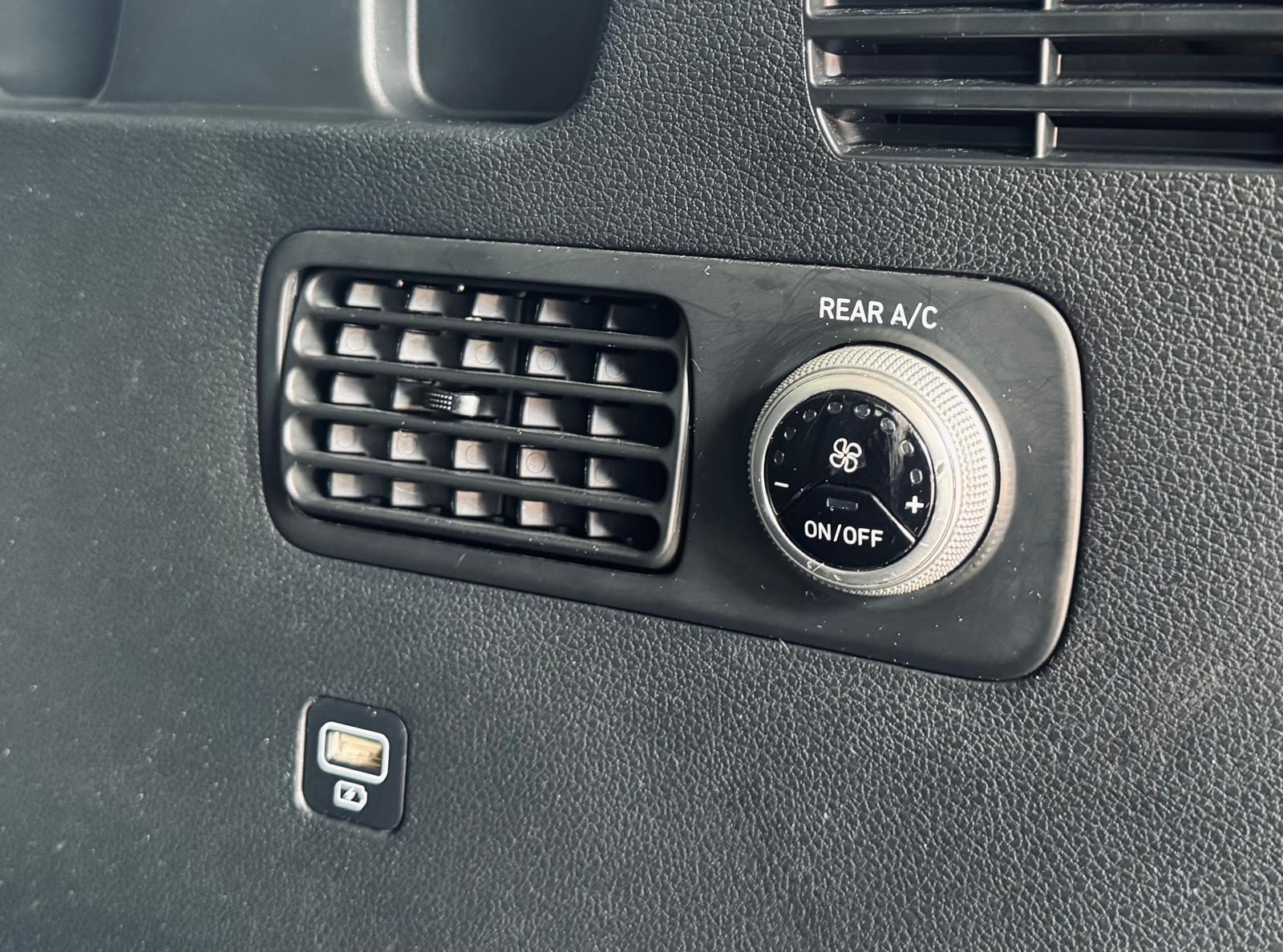 HYUNDAI Santa Fe 2.2 CRDI Vertex 4WD 7-Plätzer Facelift-image-13