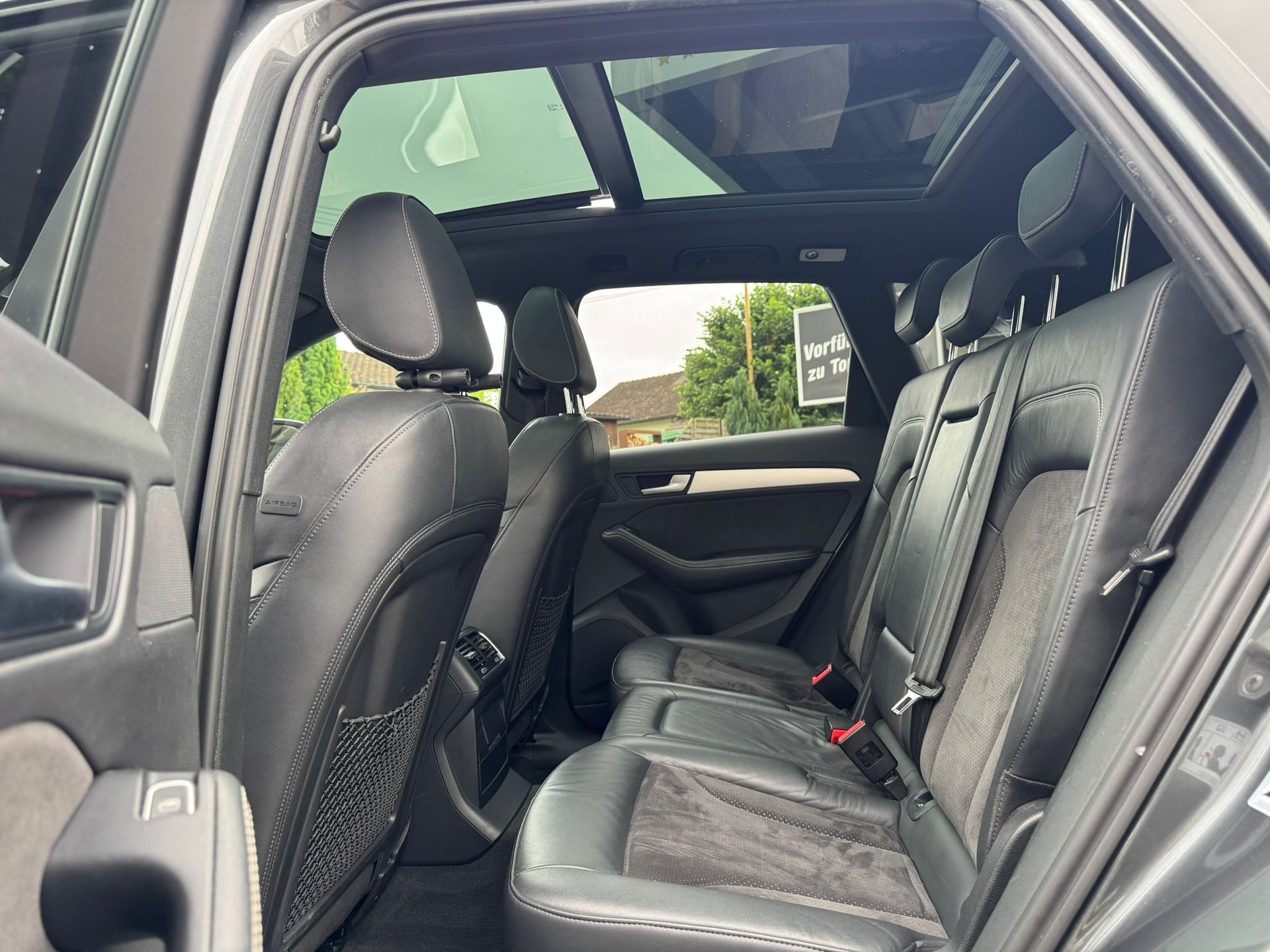 AUDI Q5 2.0 TDI quattro S-tronic-image-9