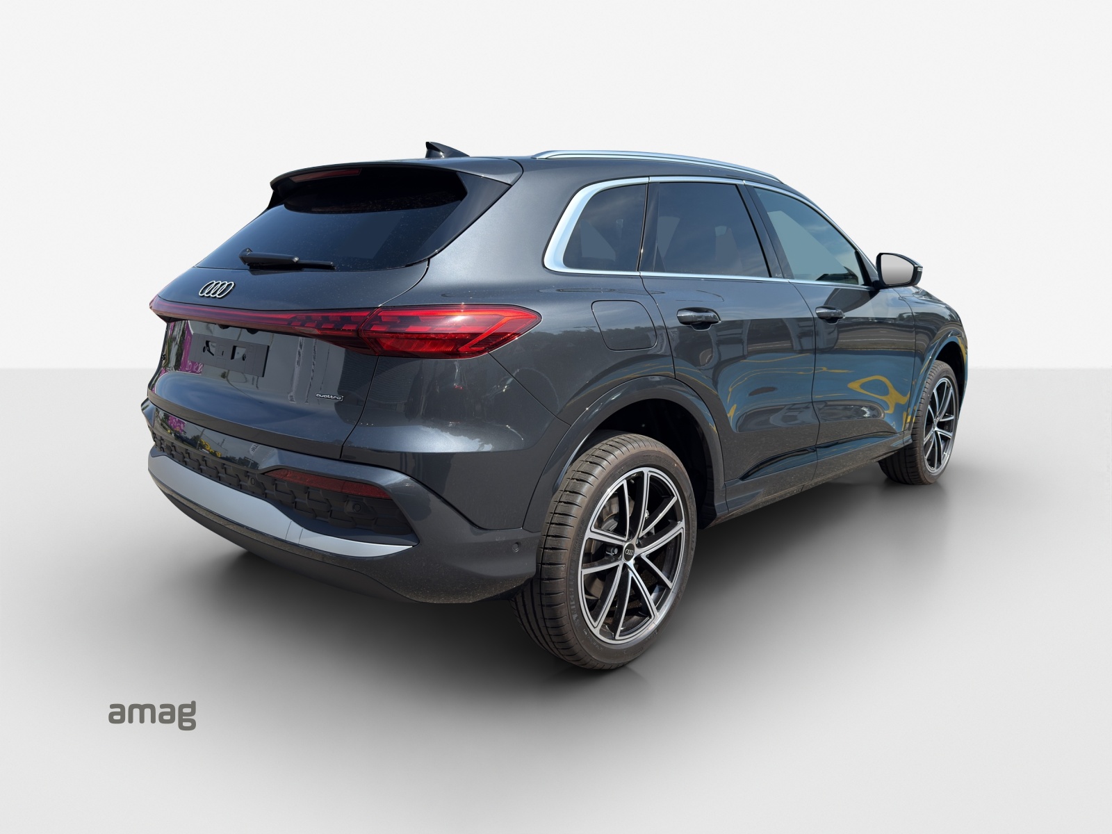 AUDI Q5 TDI quattro 150 kW S-tronic-image-4