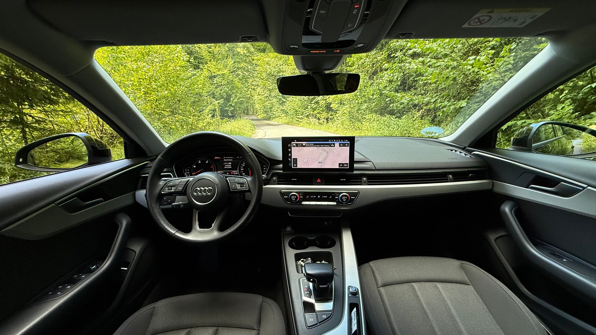 AUDI A4 Avant 35 TDI S-tronic-image-11