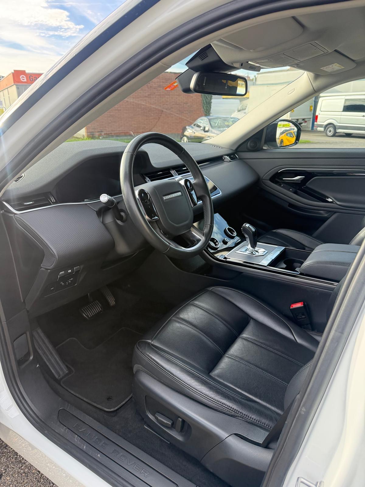LAND ROVER Range Rover Evoque P 200 MHEV HSE AT9-image-5