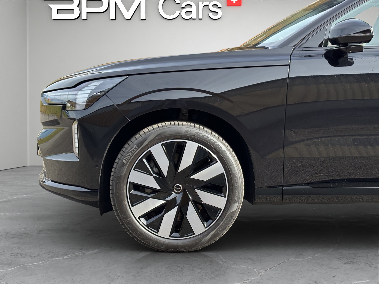 VOLVO EX90 Twin Plus AWD-image-6