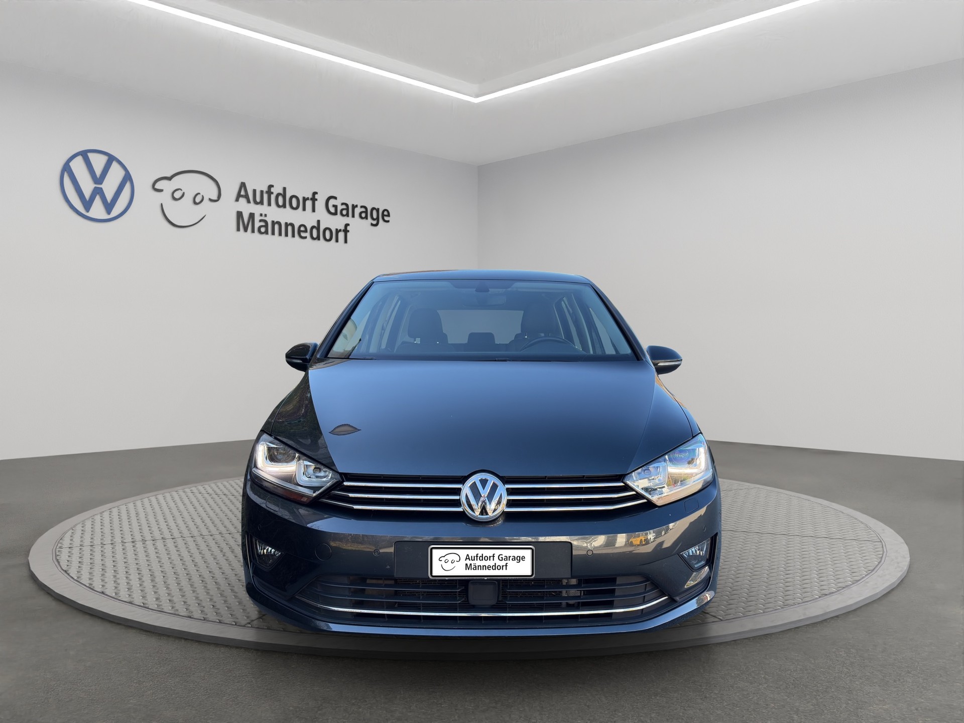 VW Golf Sportsvan 1.4 TSI Allstar DSG-image-1