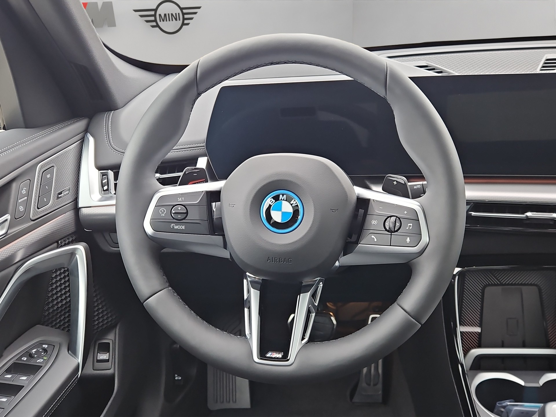 BMW X1 xDrive 30e M Sport Pro-image-12