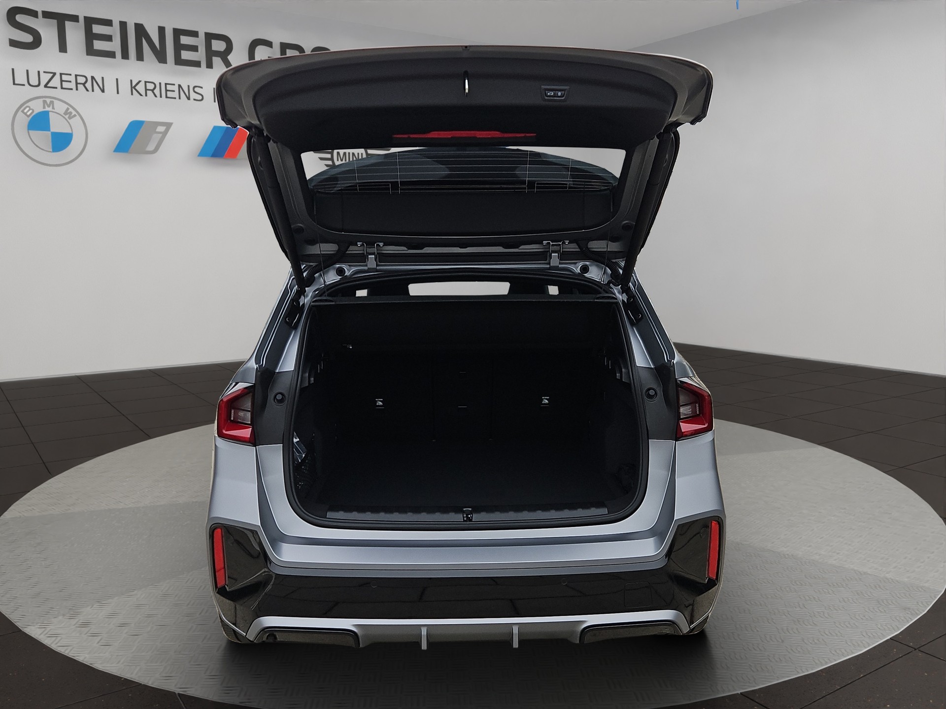 BMW X1 xDrive 30e M Sport Pro-image-18