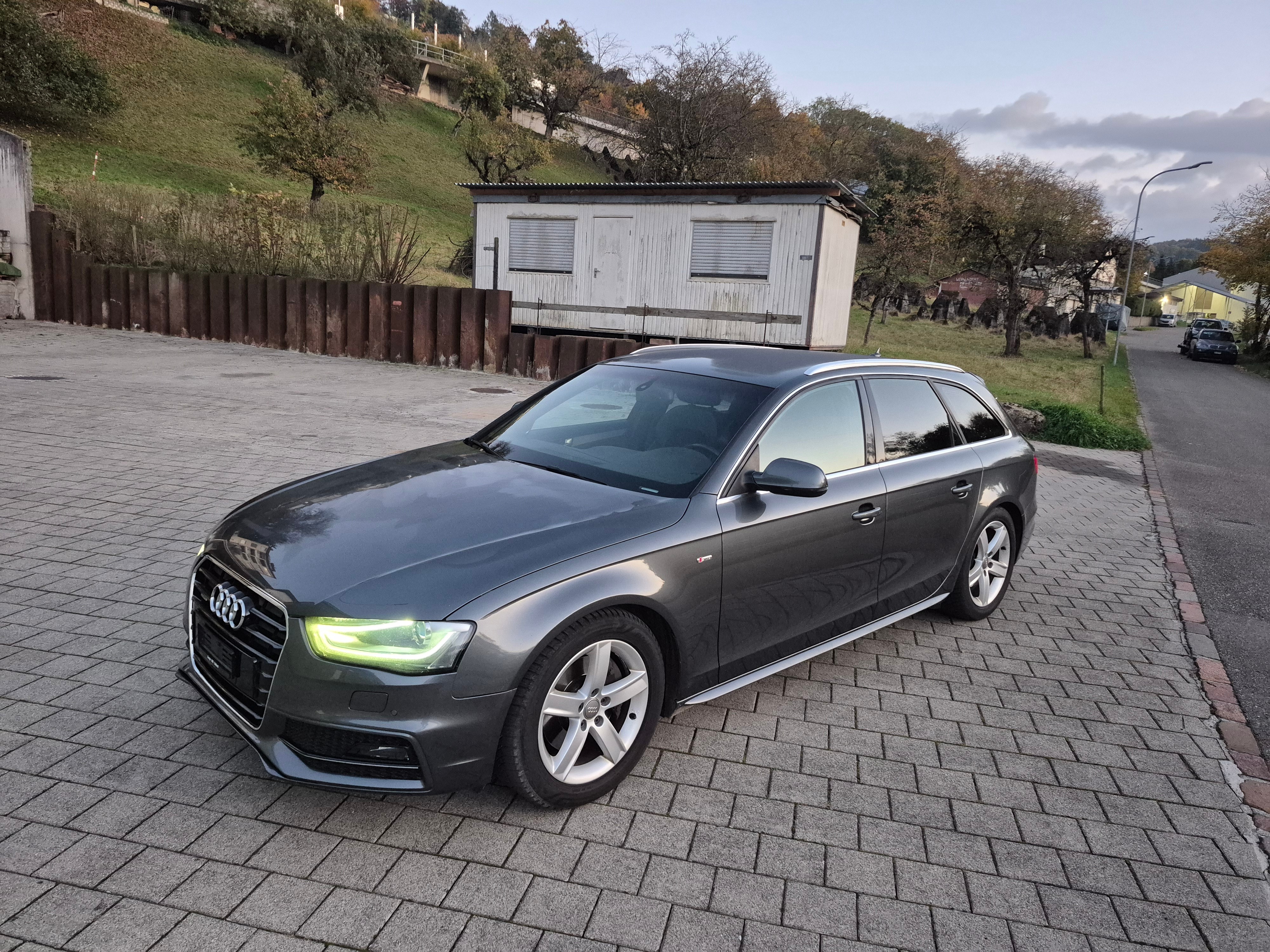 Car photo