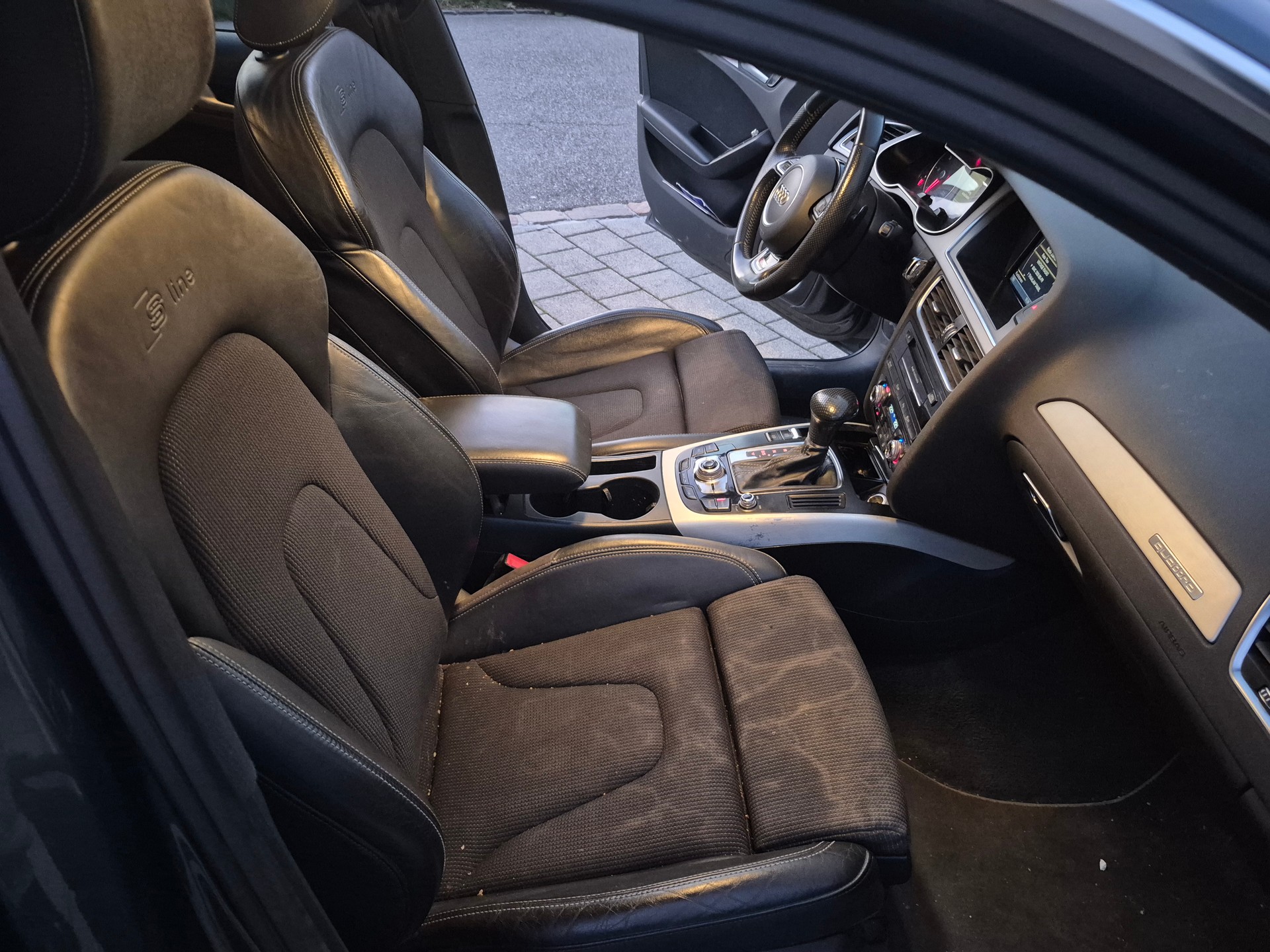AUDI A4 Avant 3.0 TDI quattro S-tronic-image-7
