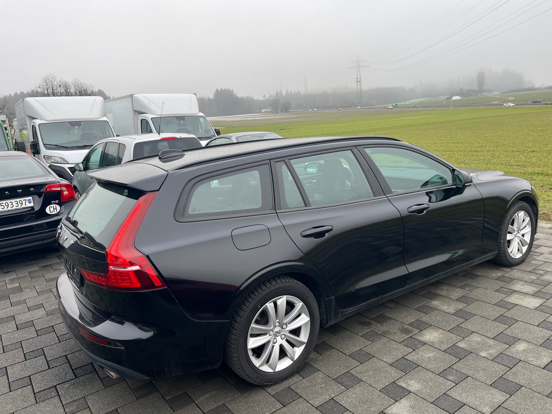 VOLVO V60 D3 Momentum-image-7