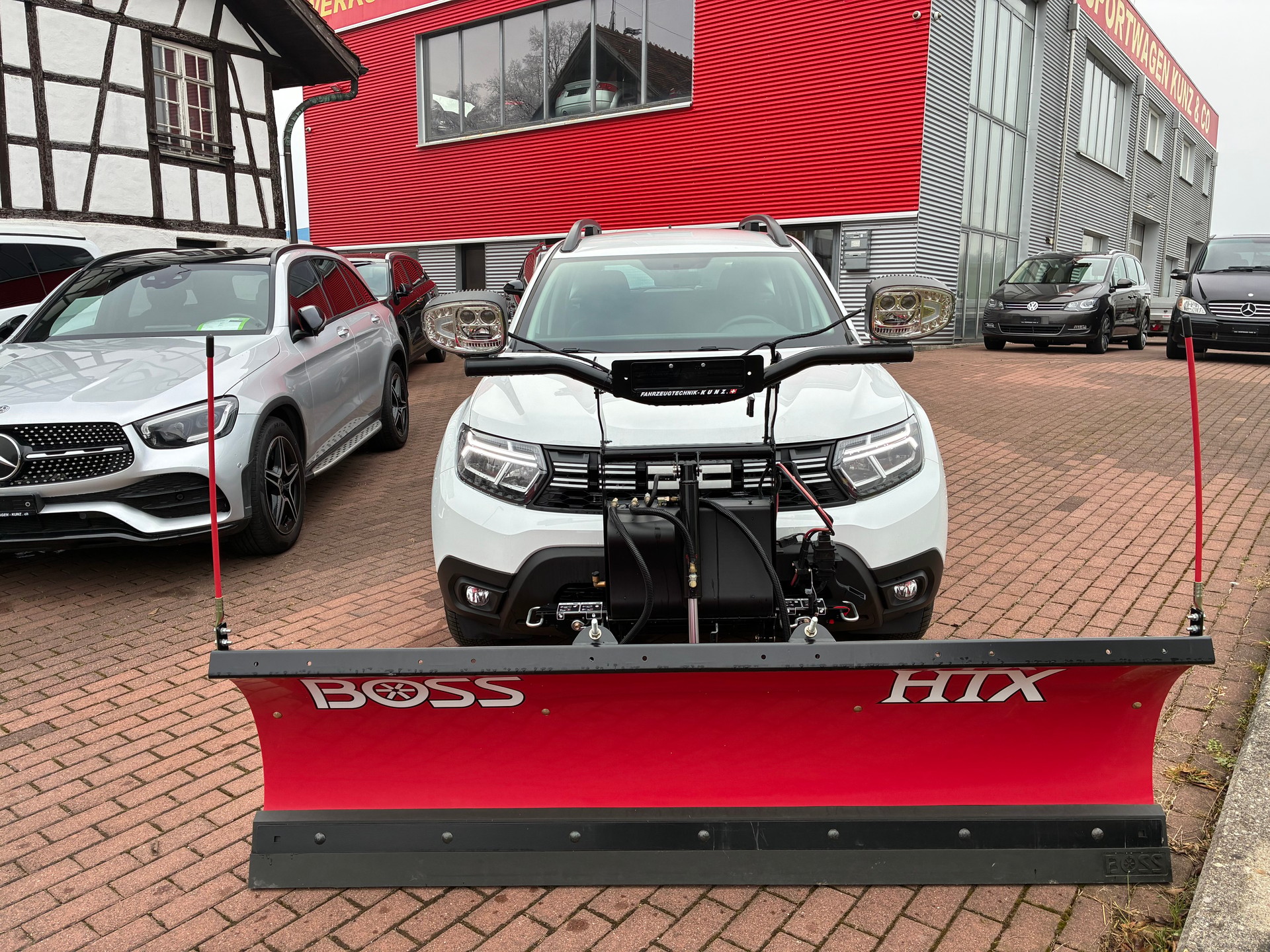 DACIA Duster diesel Winterdienst-image-1