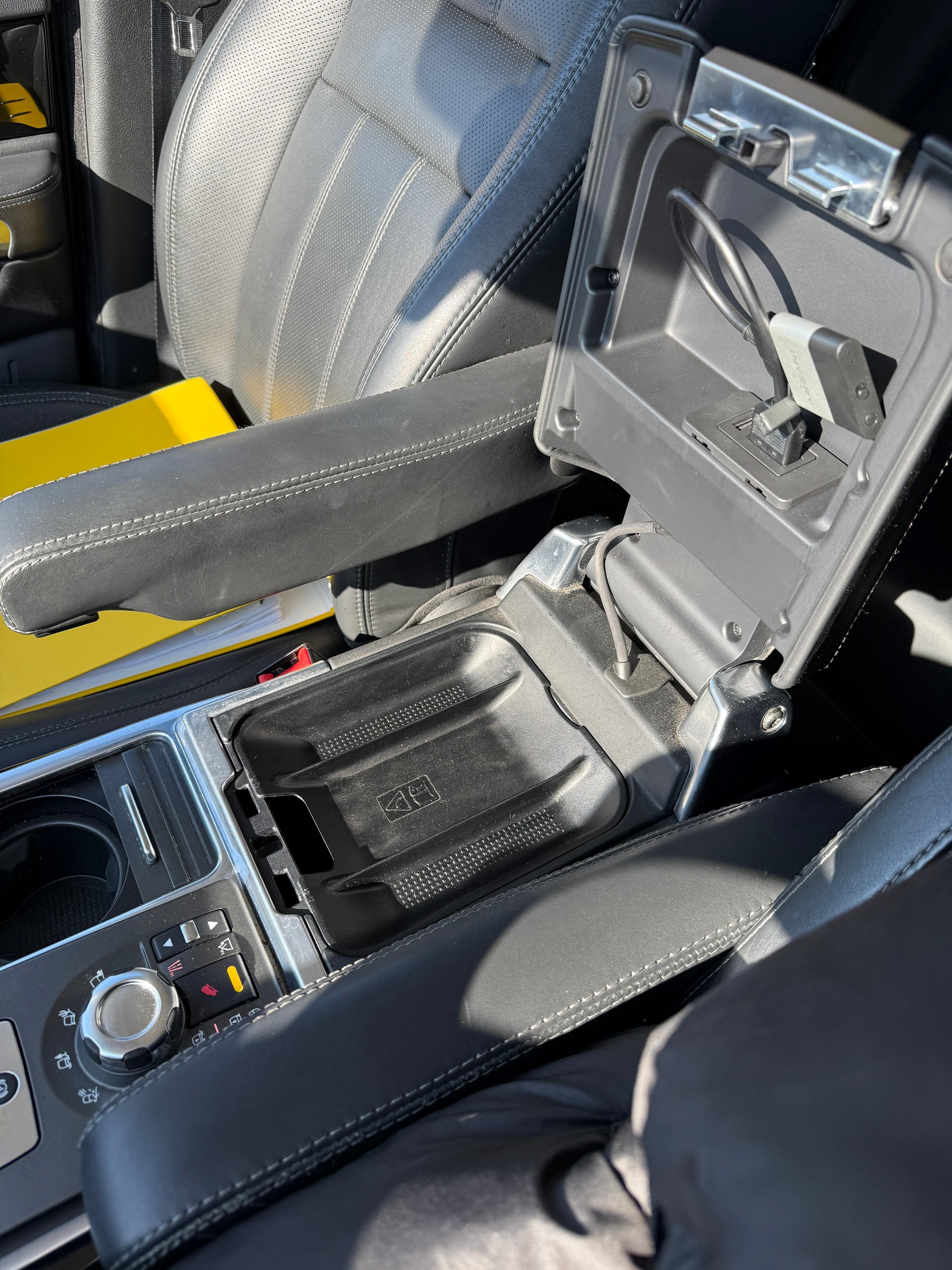 LAND ROVER Range Rover Sport 3.0 TDV6 HSE Automatic-image-13