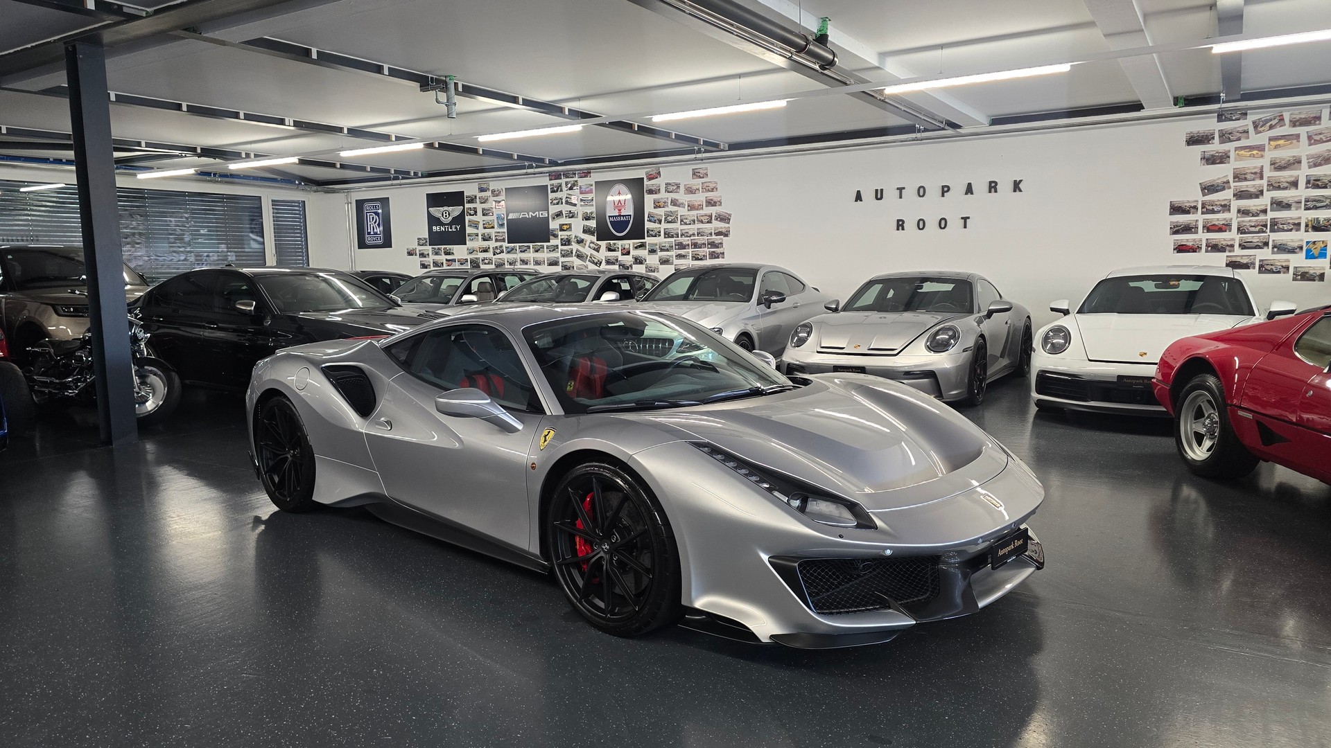 FERRARI 488 Pista 3.9 V8-image-1