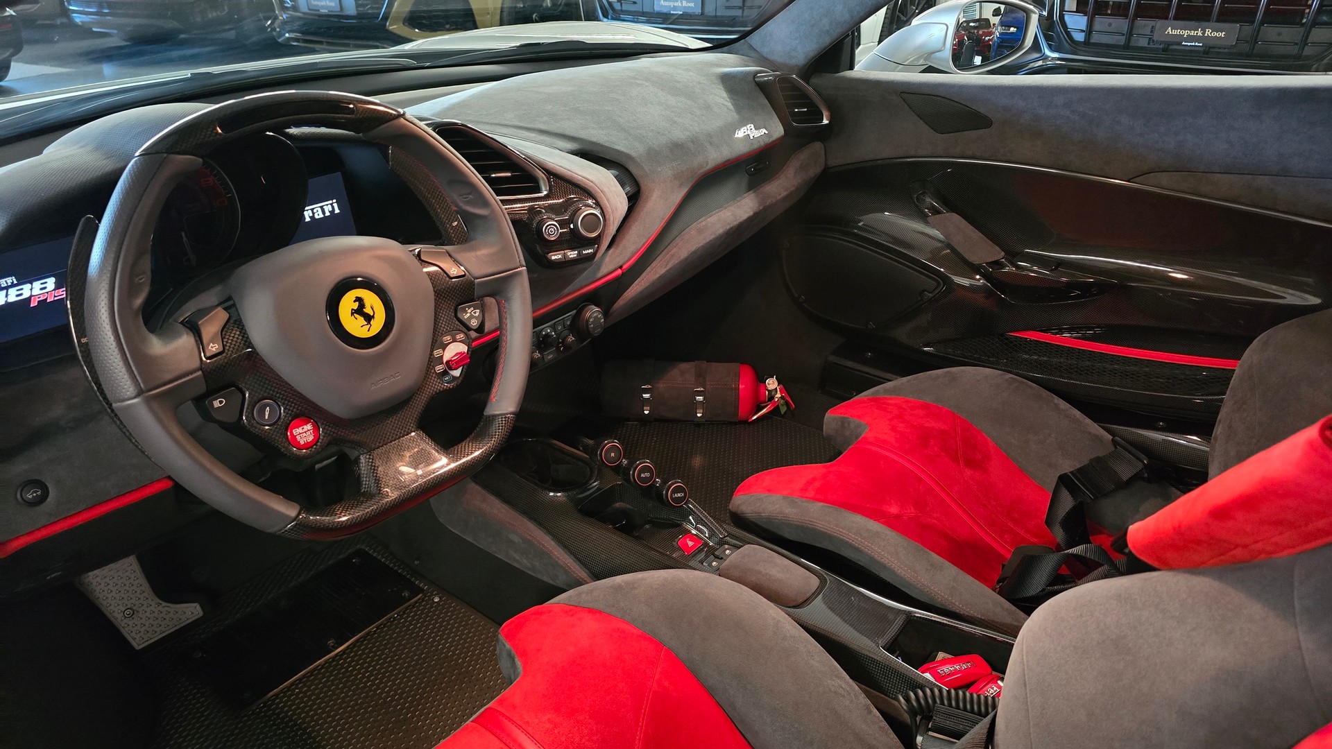 FERRARI 488 Pista 3.9 V8-image-14