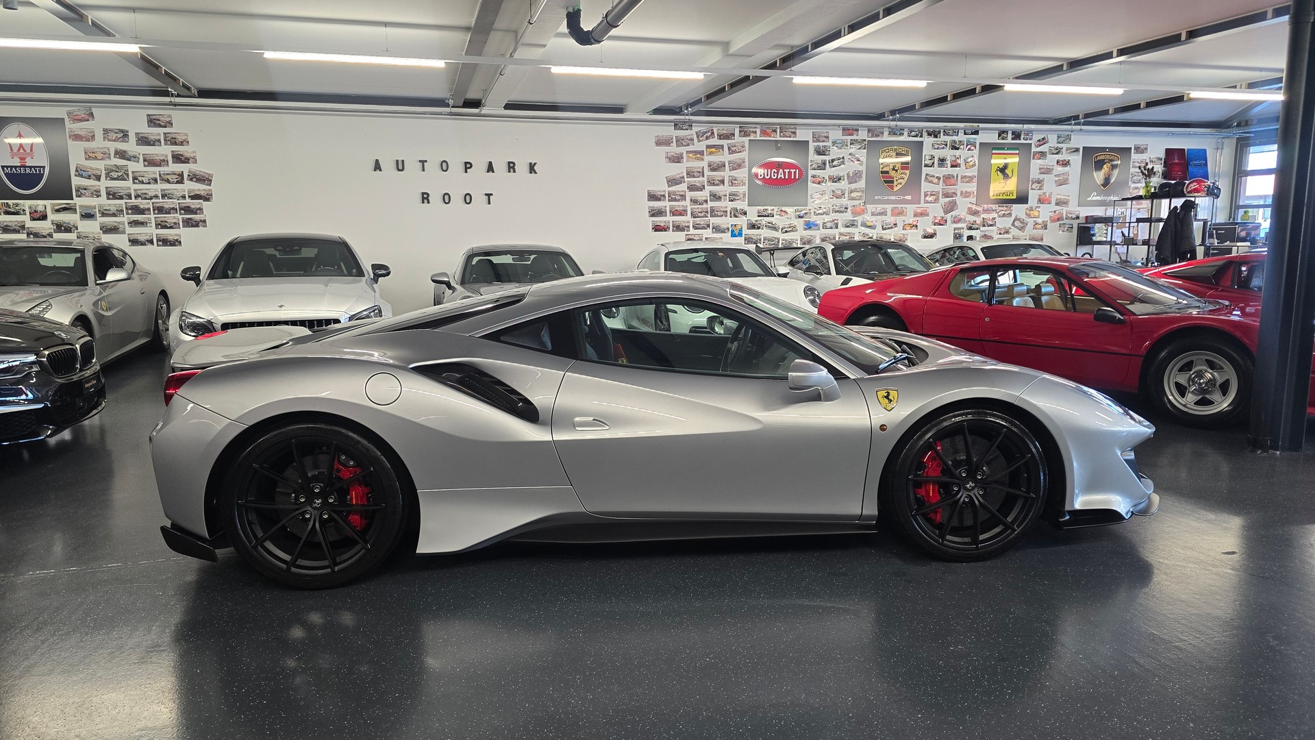 FERRARI 488 Pista 3.9 V8-image-4