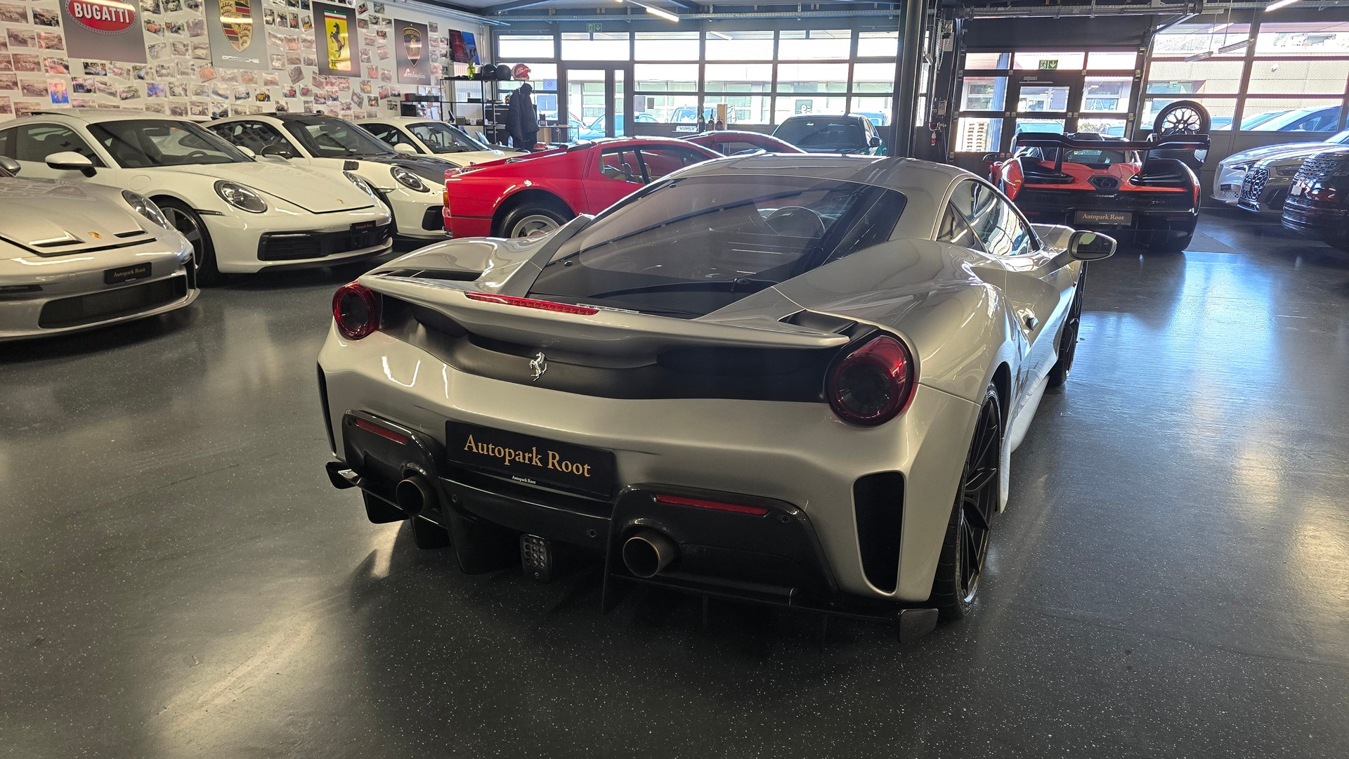 FERRARI 488 Pista 3.9 V8-image-6
