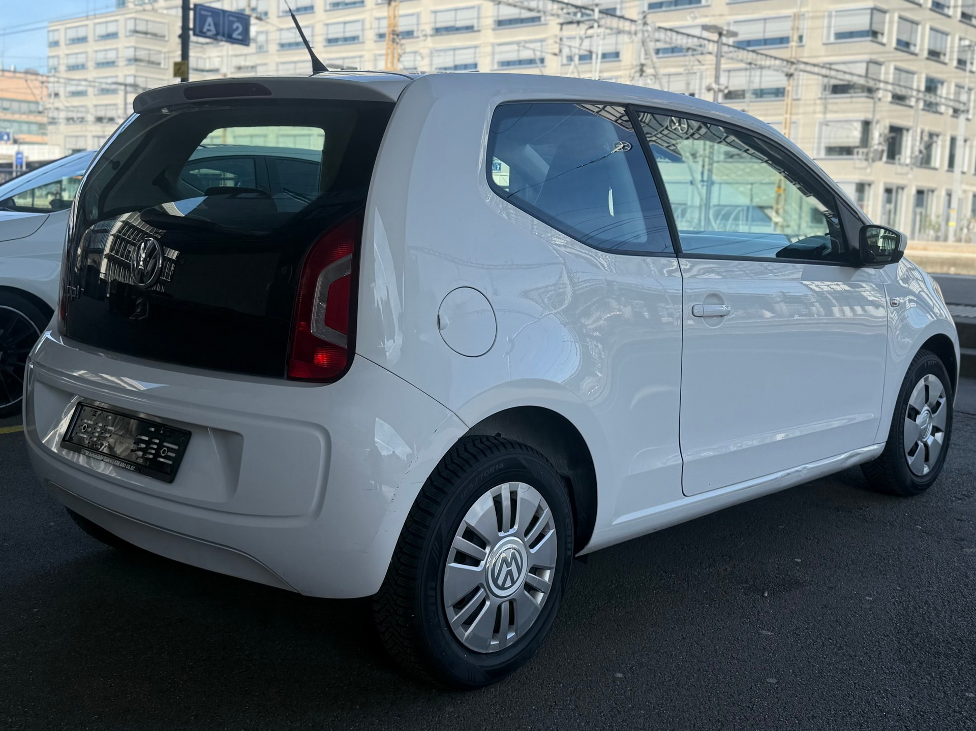 VW Up 1.0 move up ASG-image-4