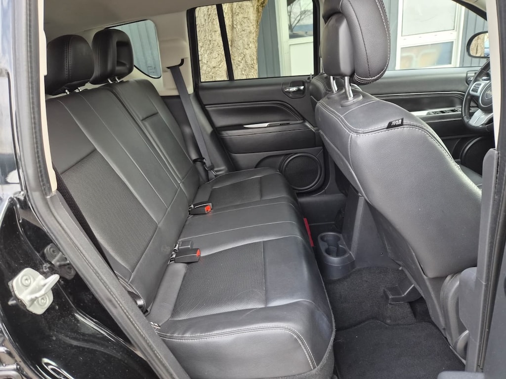 JEEP Compass 2.4 Limited Automatic-image-9