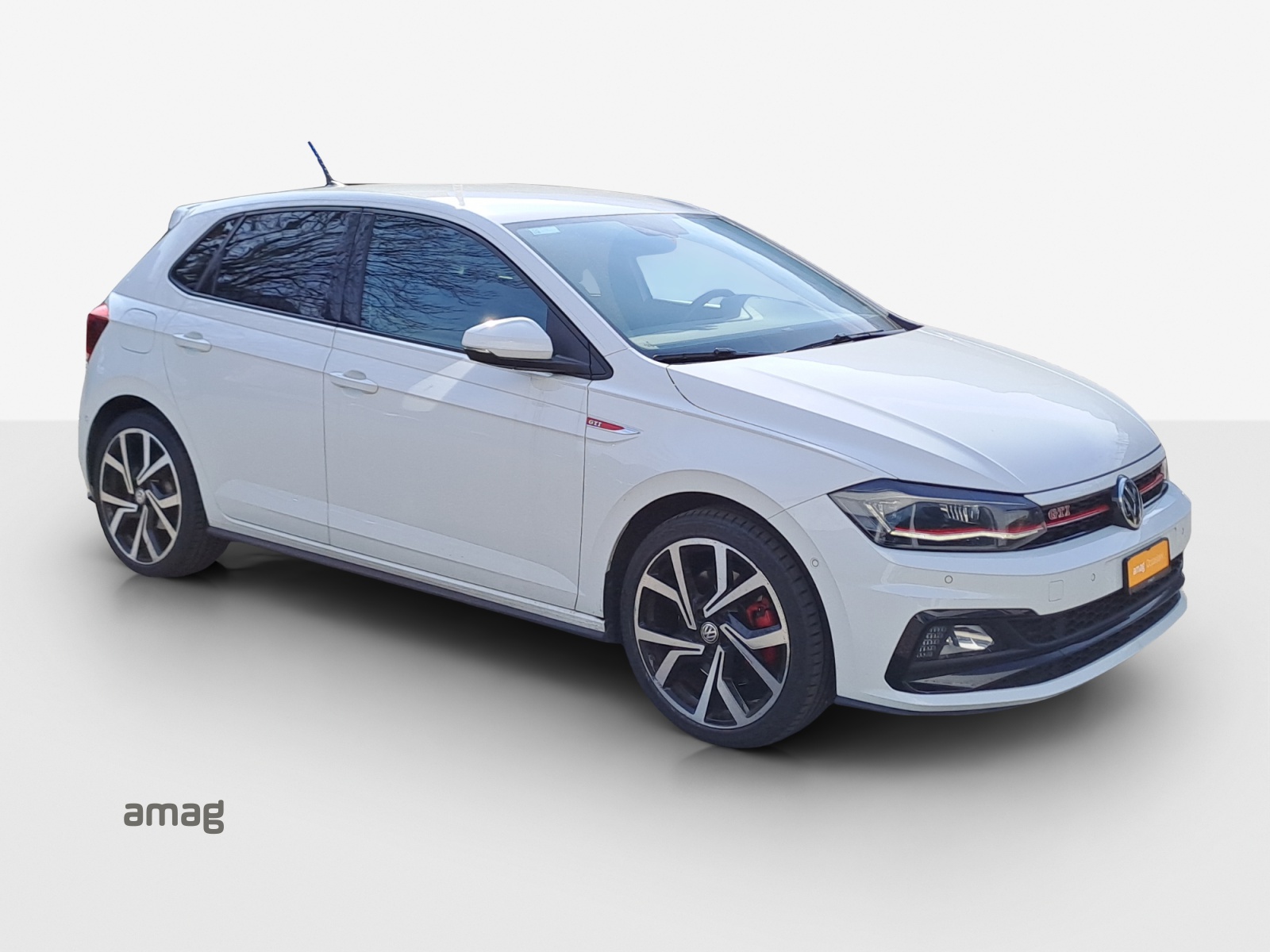 VW Polo 2.0 TSI GTI DSG-image-5