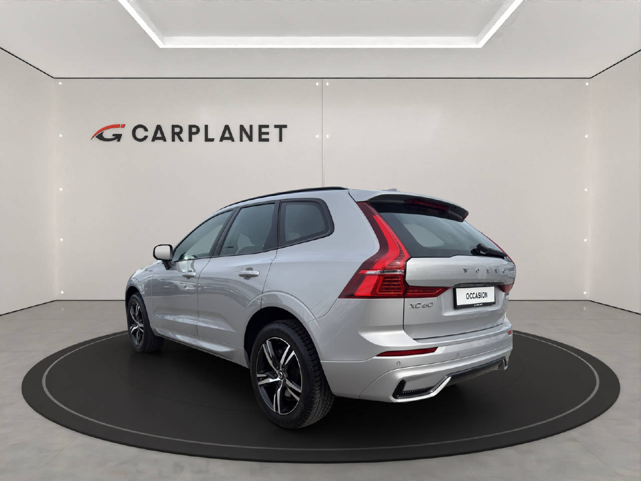 VOLVO XC60 2.0 B5 MH R-Design AWD-image-3
