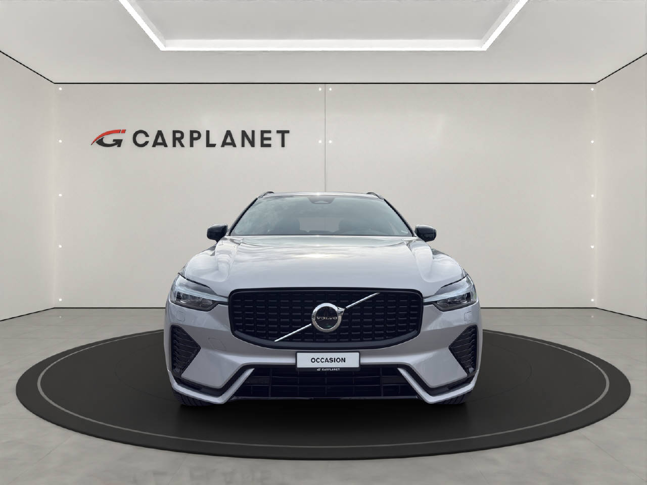 VOLVO XC60 2.0 B5 MH R-Design AWD-image-4