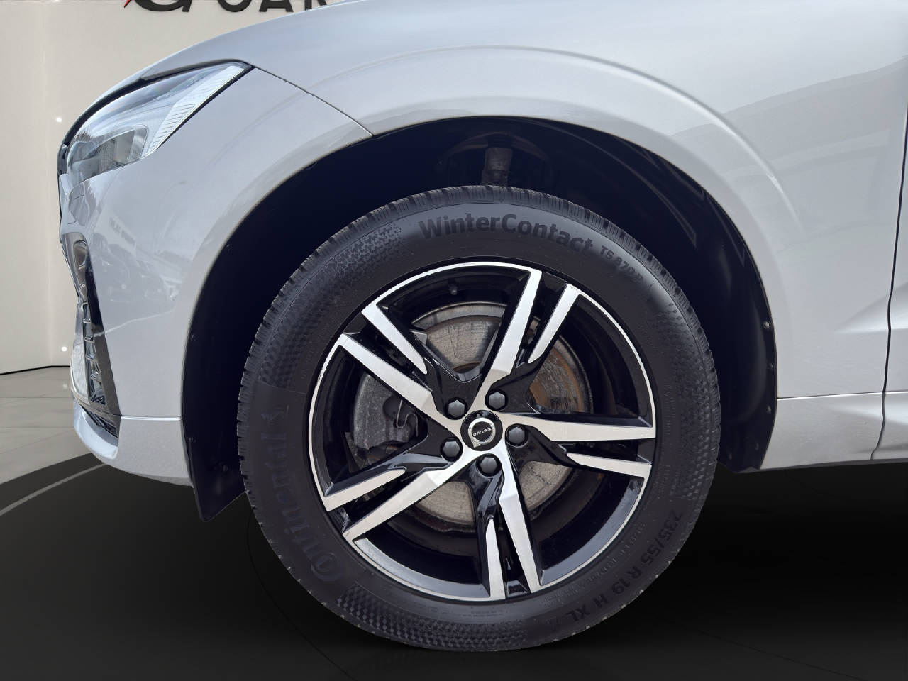 VOLVO XC60 2.0 B5 MH R-Design AWD-image-7
