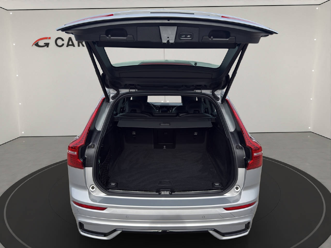 VOLVO XC60 2.0 B5 MH R-Design AWD-image-6