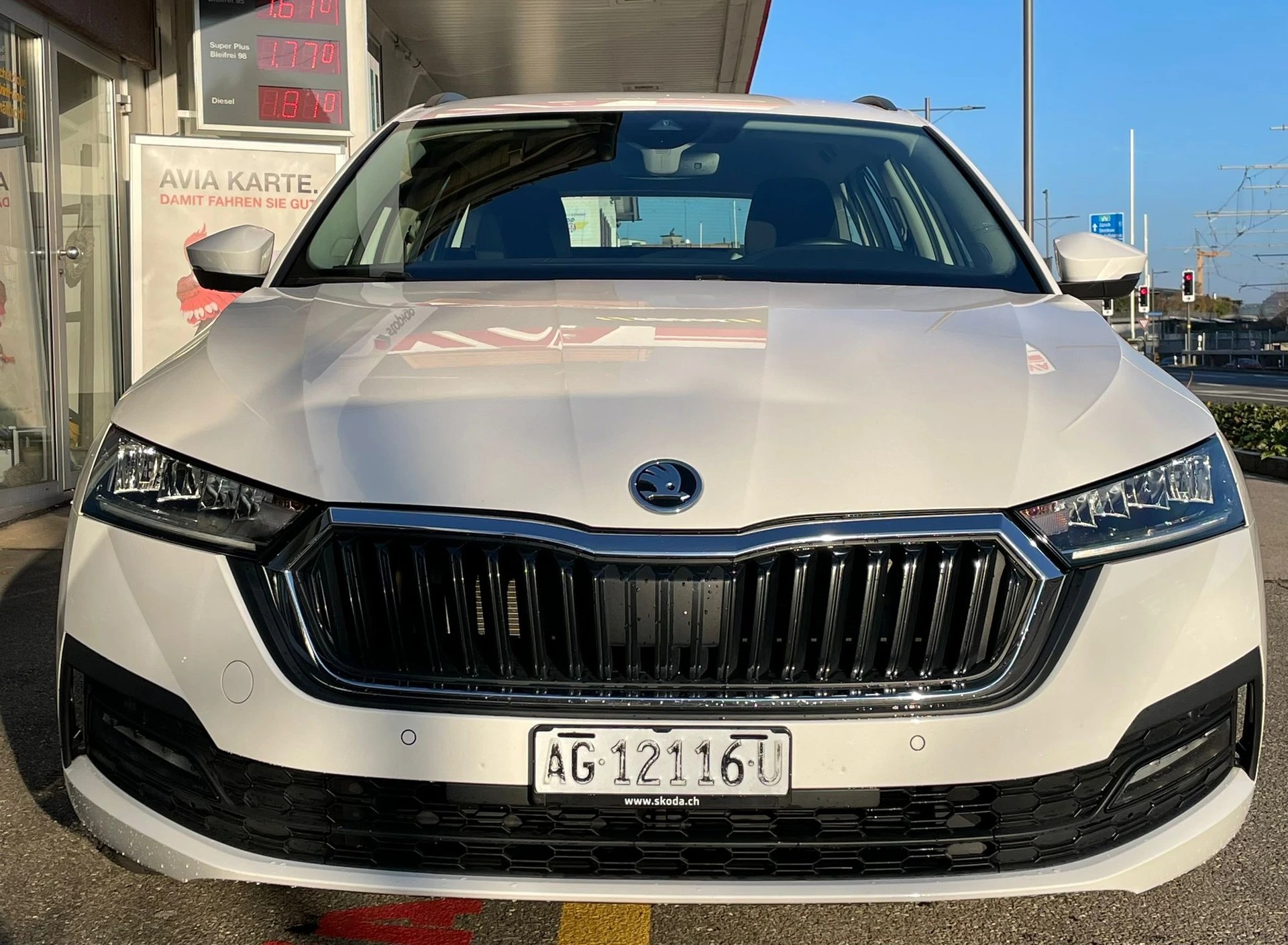 SKODA Facelift Octavia Combi 1.0 TSI mHEV DSG Ambition CH-Auto 60% Rabatt-image-1