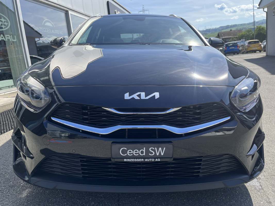 KIA Ceed SW 1.5 T-GDi Power +-image-0