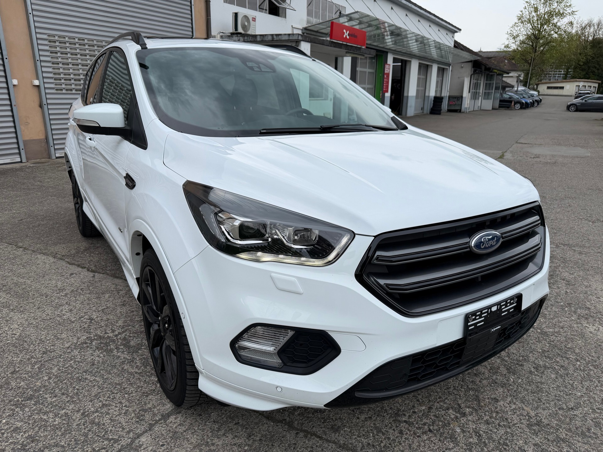 FORD Kuga 2.0 TDCi ST Line High 4WD PowerShift-image-6
