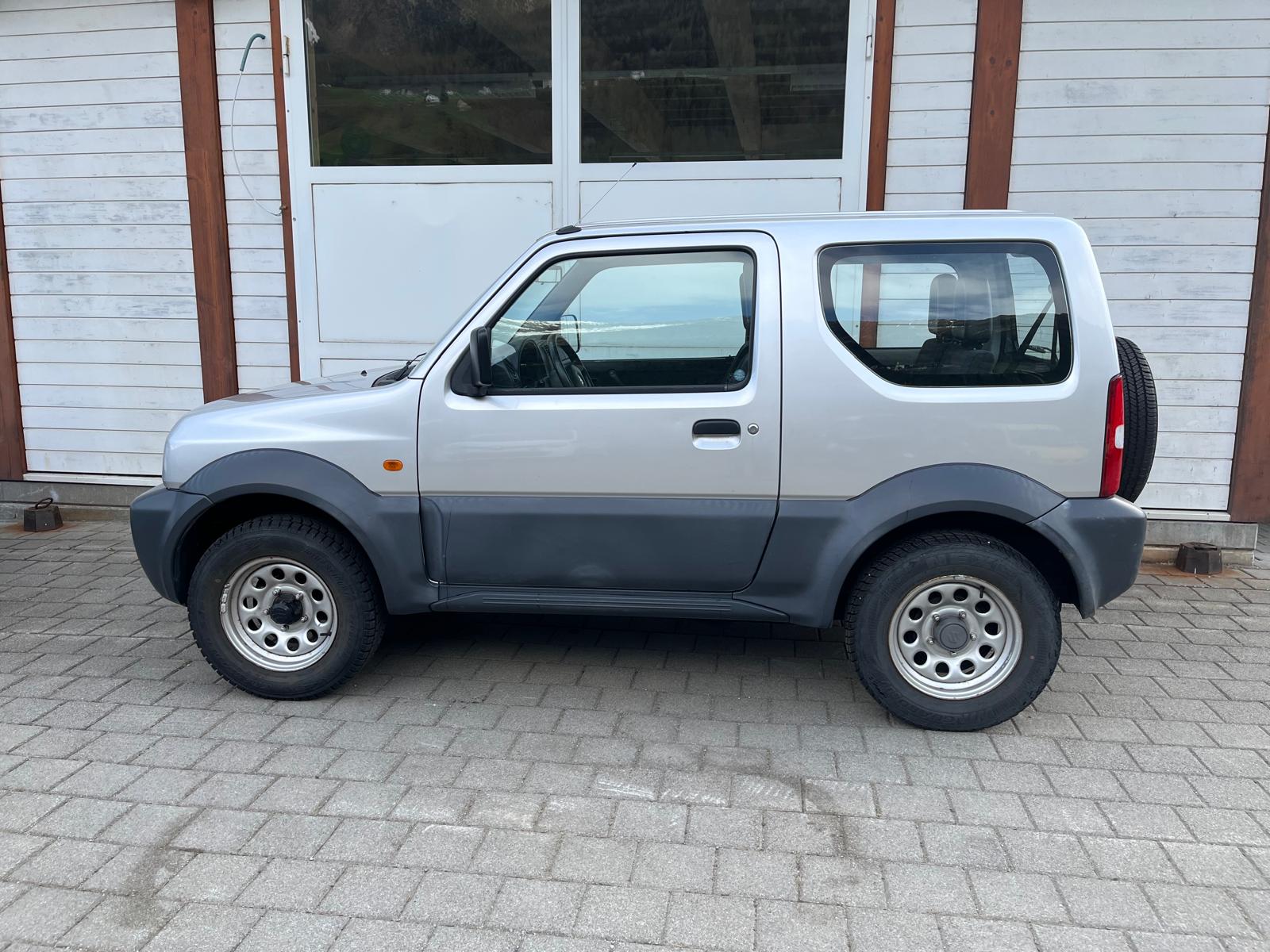 SUZUKI Jimny 1.3 16V Country-image-2