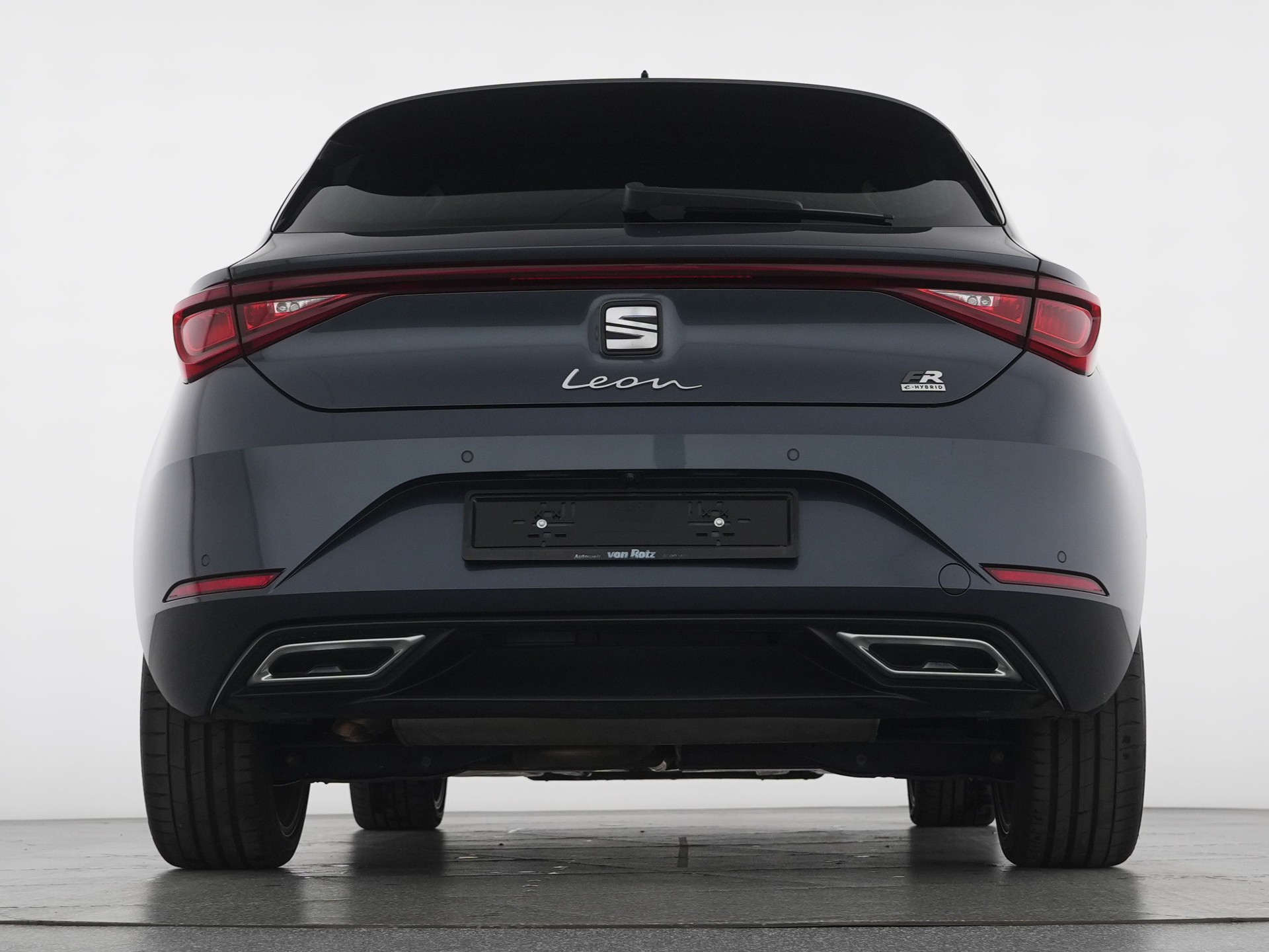SEAT Leon 1.4 eHybrid pHEV DSG FR-image-4