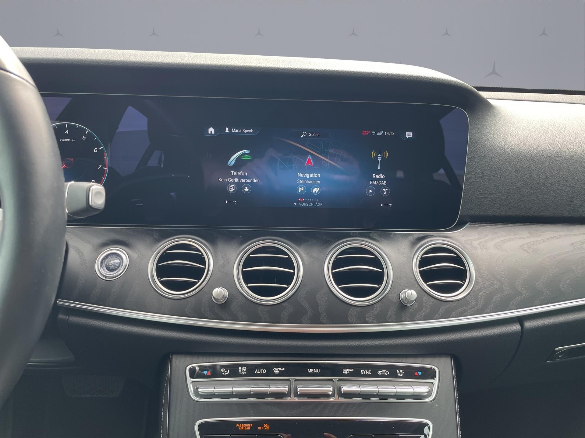 MERCEDES-BENZ E 450 Avantgarde 4matic Kombi-image-14