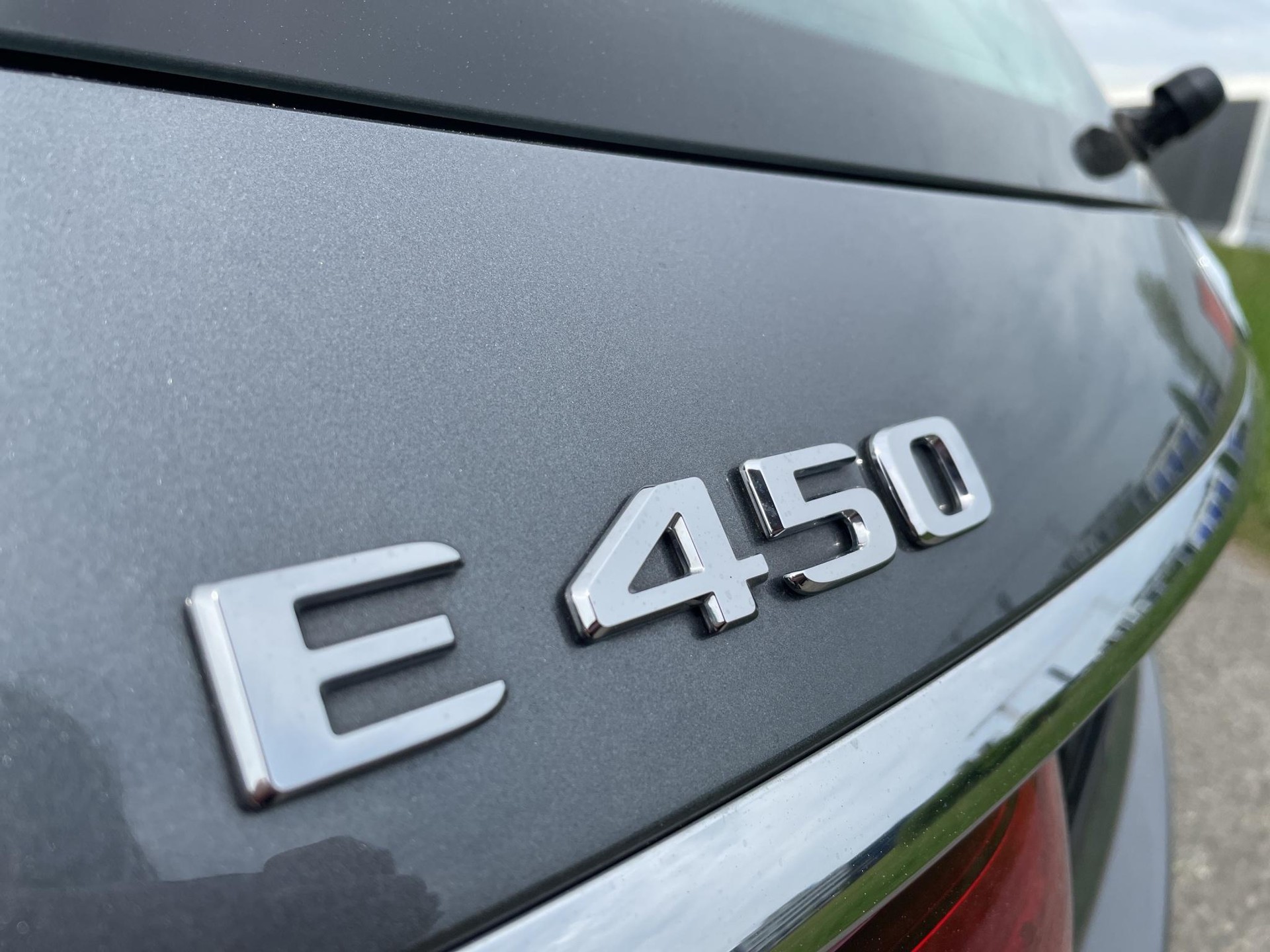 MERCEDES-BENZ E 450 Avantgarde 4matic Kombi-image-22