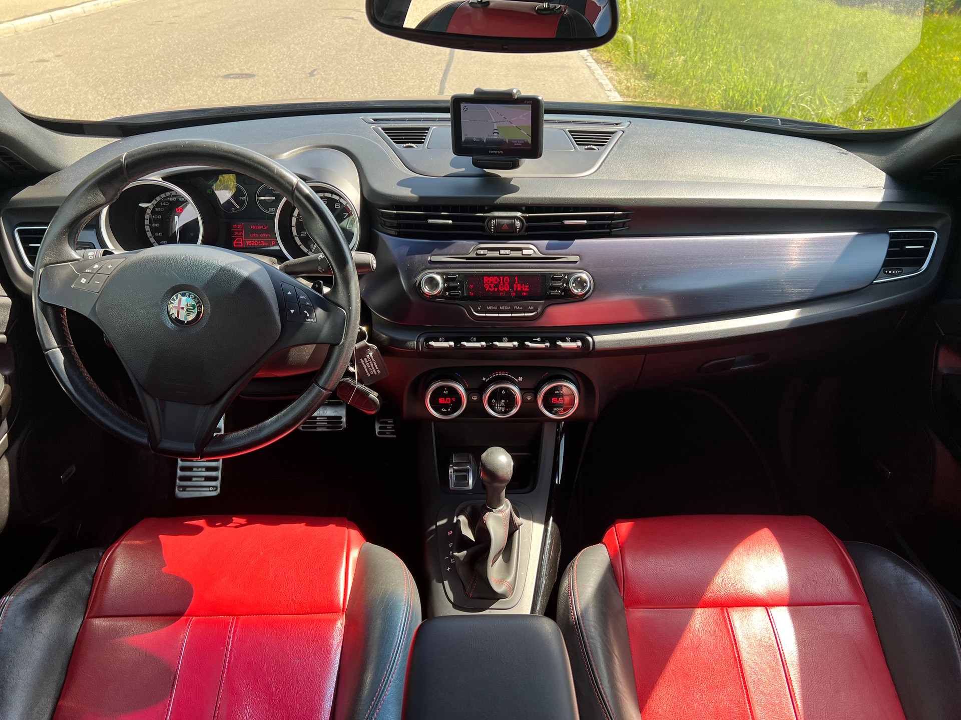 ALFA ROMEO Giulietta 1.4 MultiAir Distinctive TCT-image-15